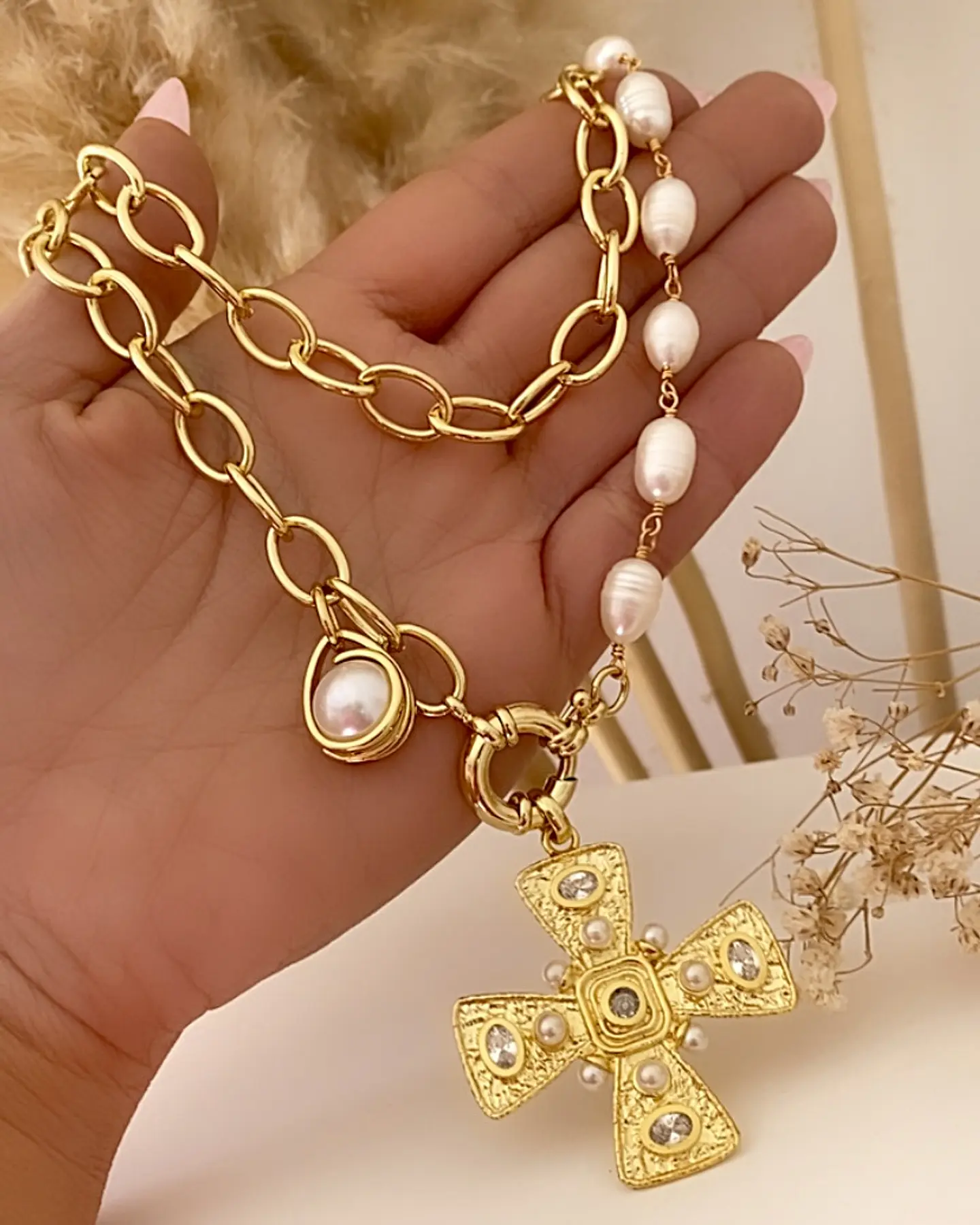  Collar XL Maxi Cruz Perlas Cristales Gold 5