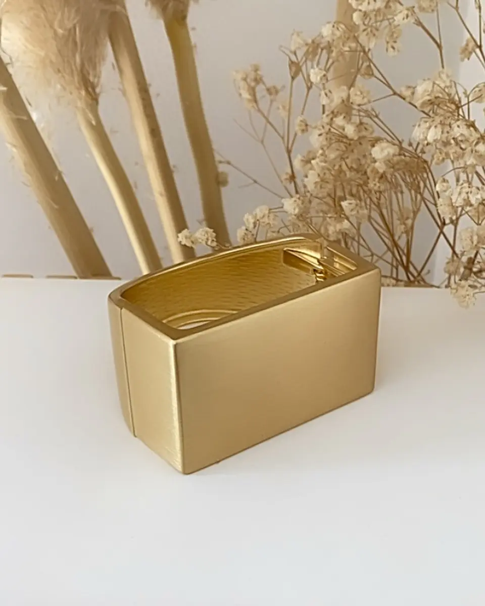 Maxi Brazalete Square Golden Mate 1