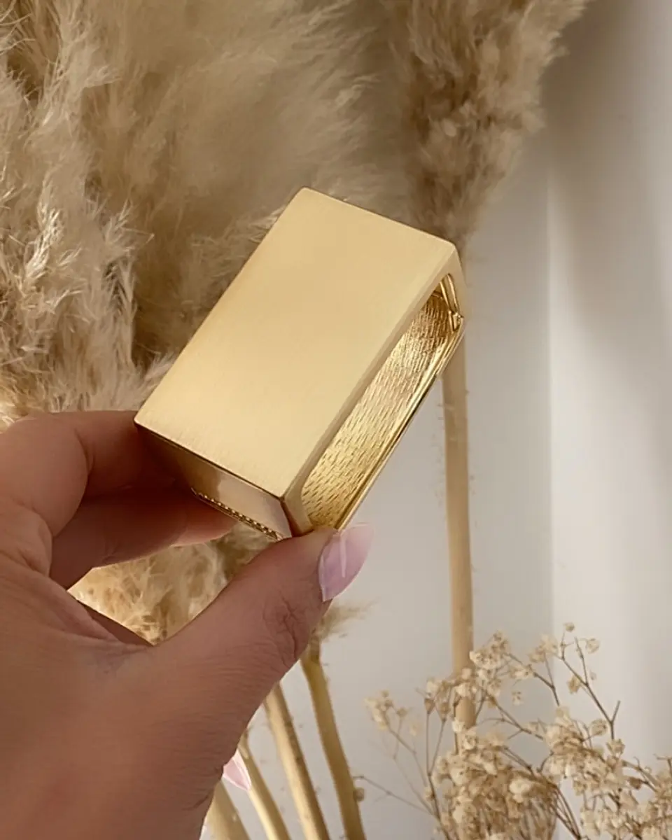 Maxi Brazalete Square Golden Mate 5