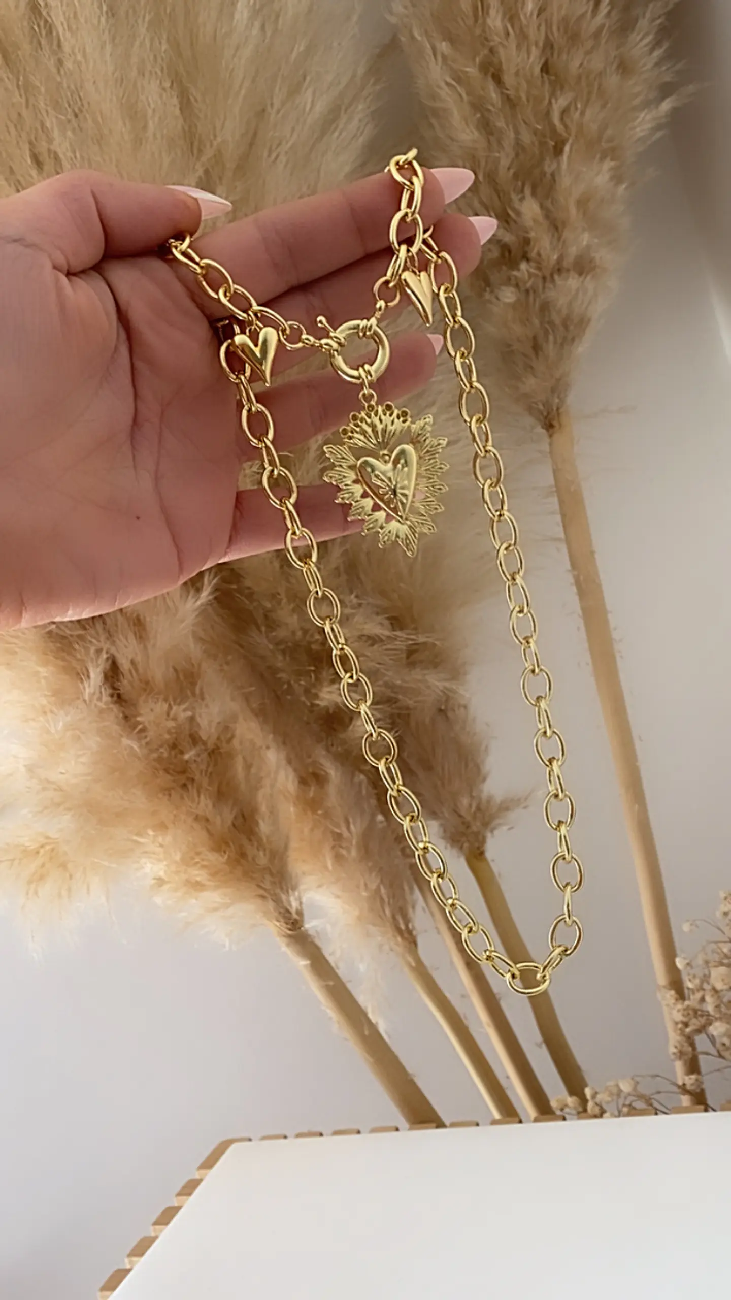 Collar Trilogía de Corazones Gold 3