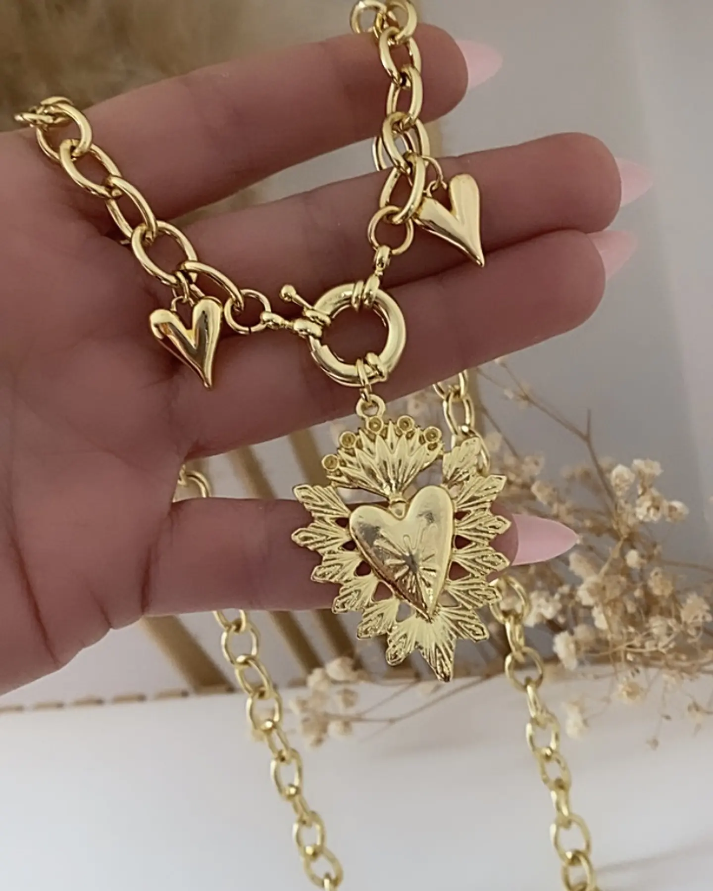 Collar Trilogía de Corazones Gold 9