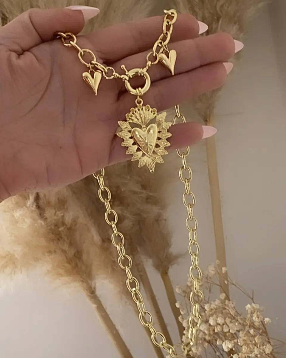 Collar Trilogía de Corazones Gold 10
