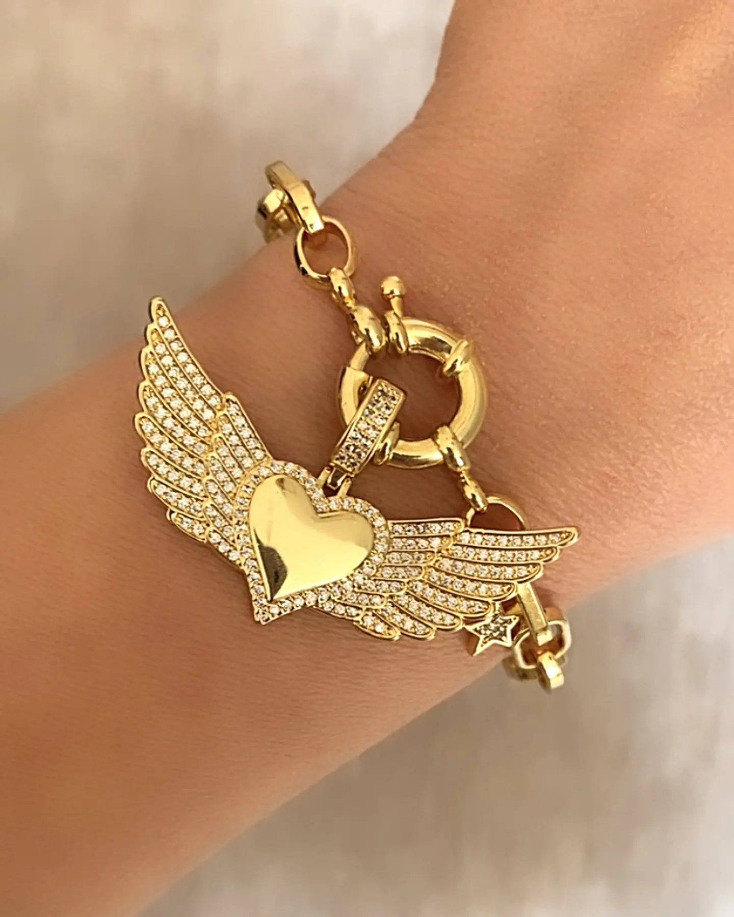 Pulsera Corazón Alado Circones Gold  1