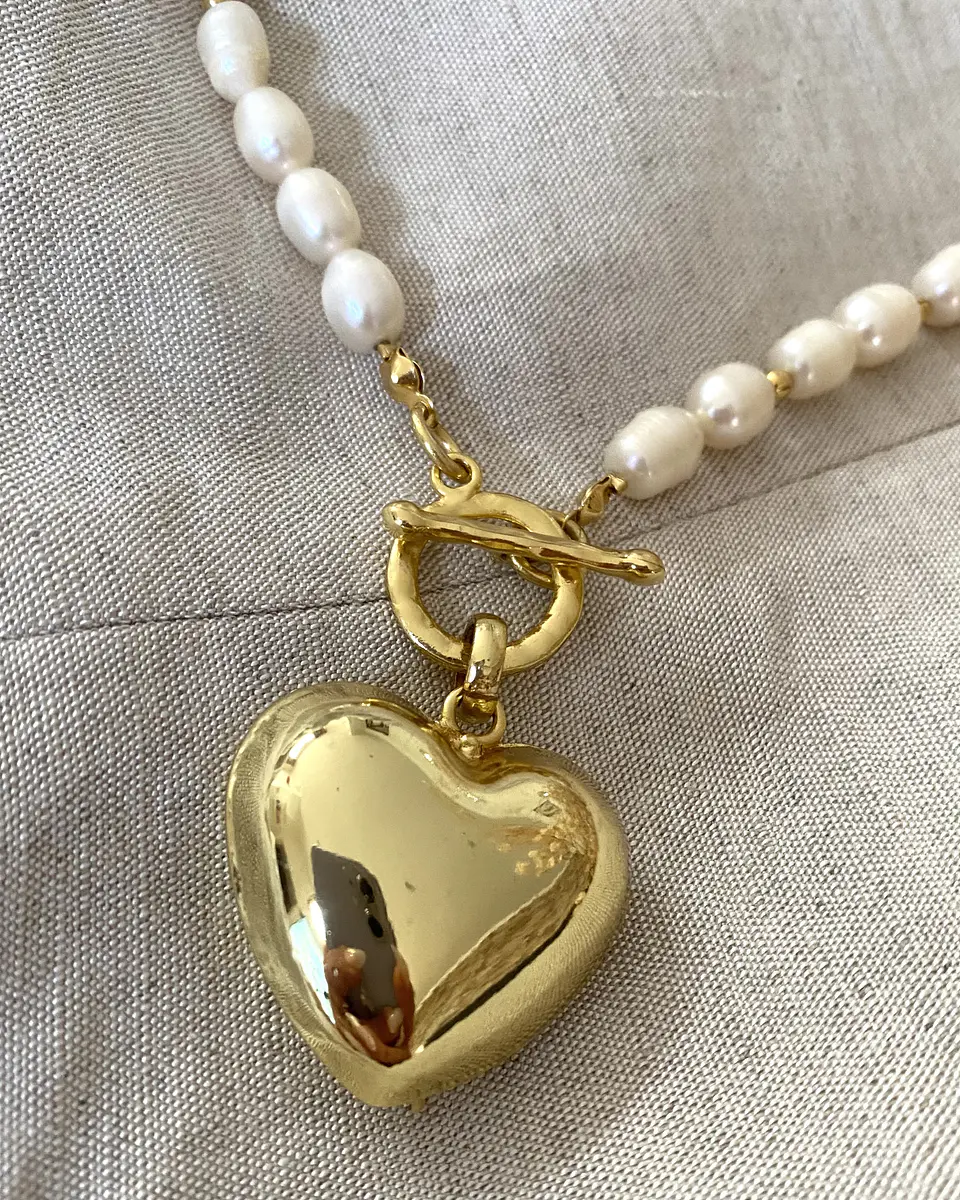 Collar Maxi Corazón Perlas de rio y balines gold 2