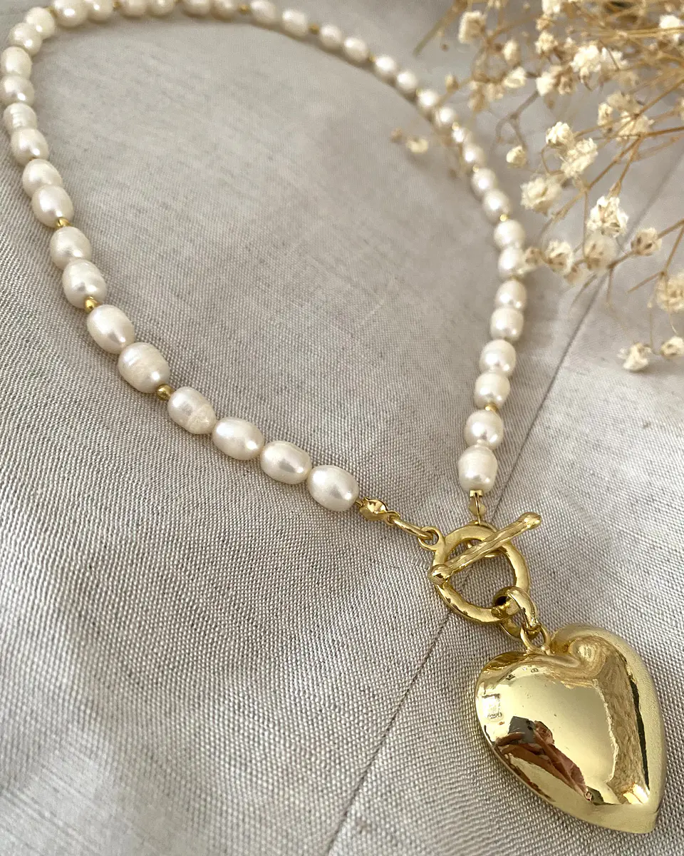 Collar Maxi Corazón Perlas de rio y balines gold 3