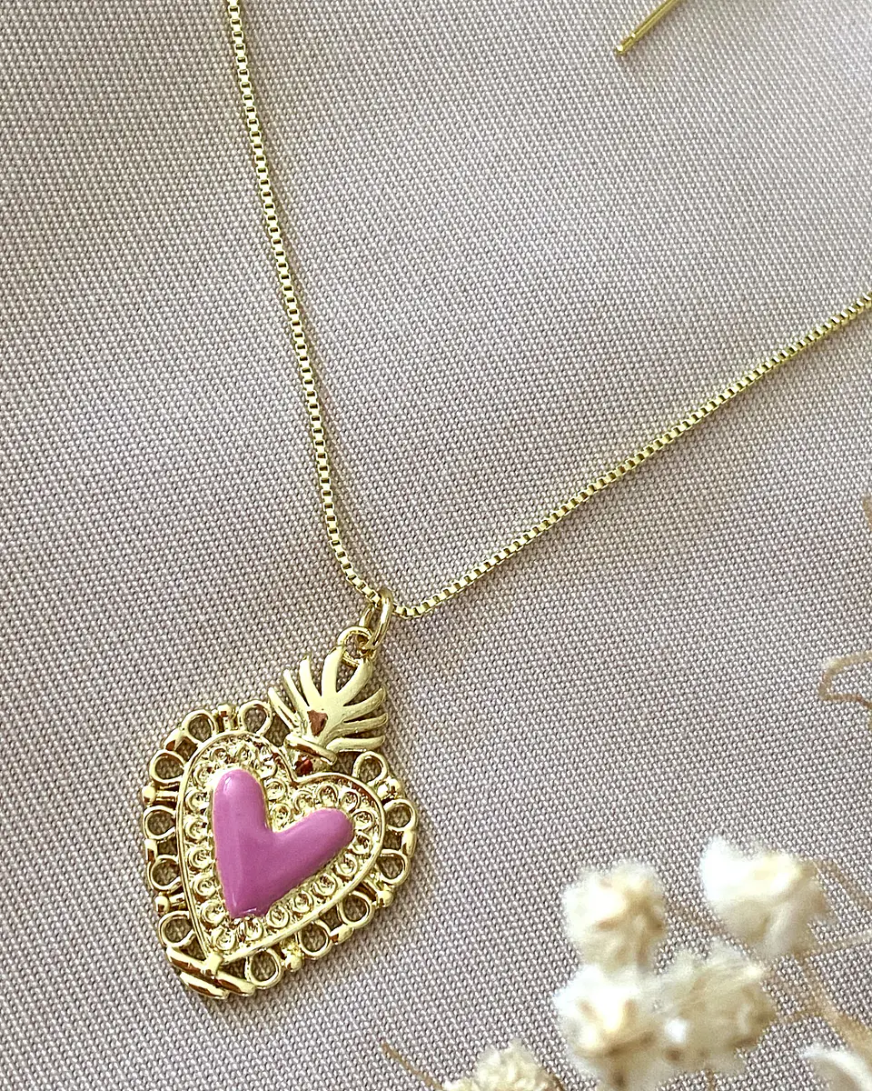 Collar Corazón Sagrado rosa gold 1
