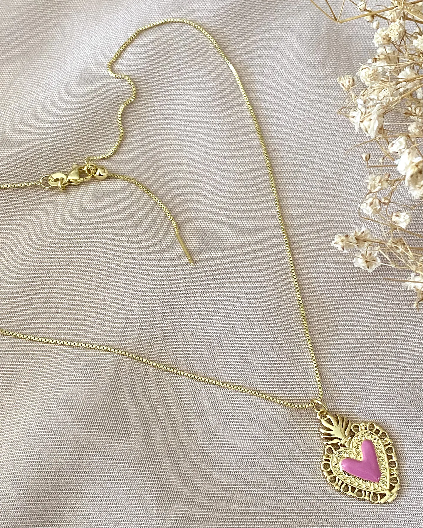 Collar Corazón Sagrado rosa gold 2