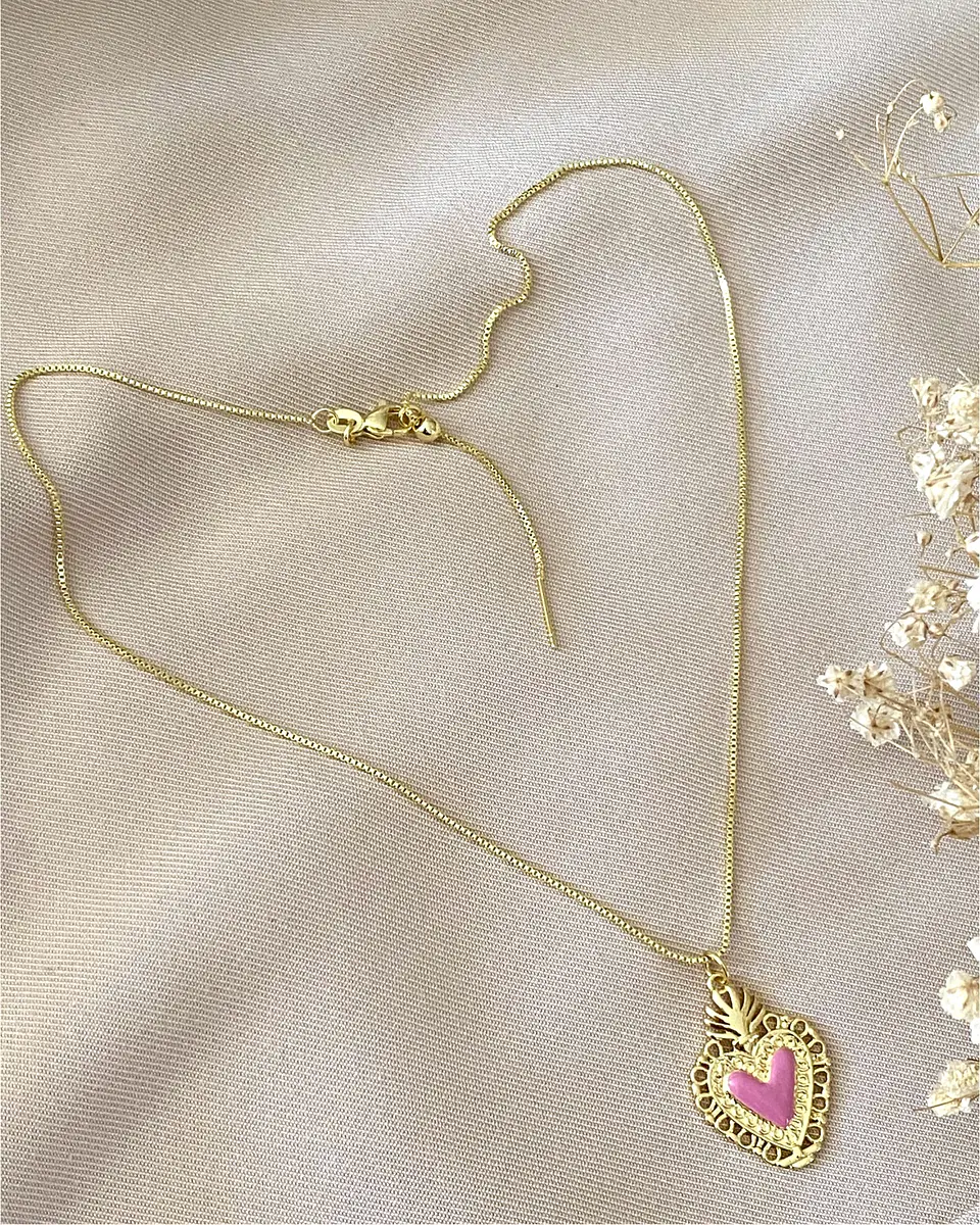 Collar Corazón Sagrado rosa gold 3