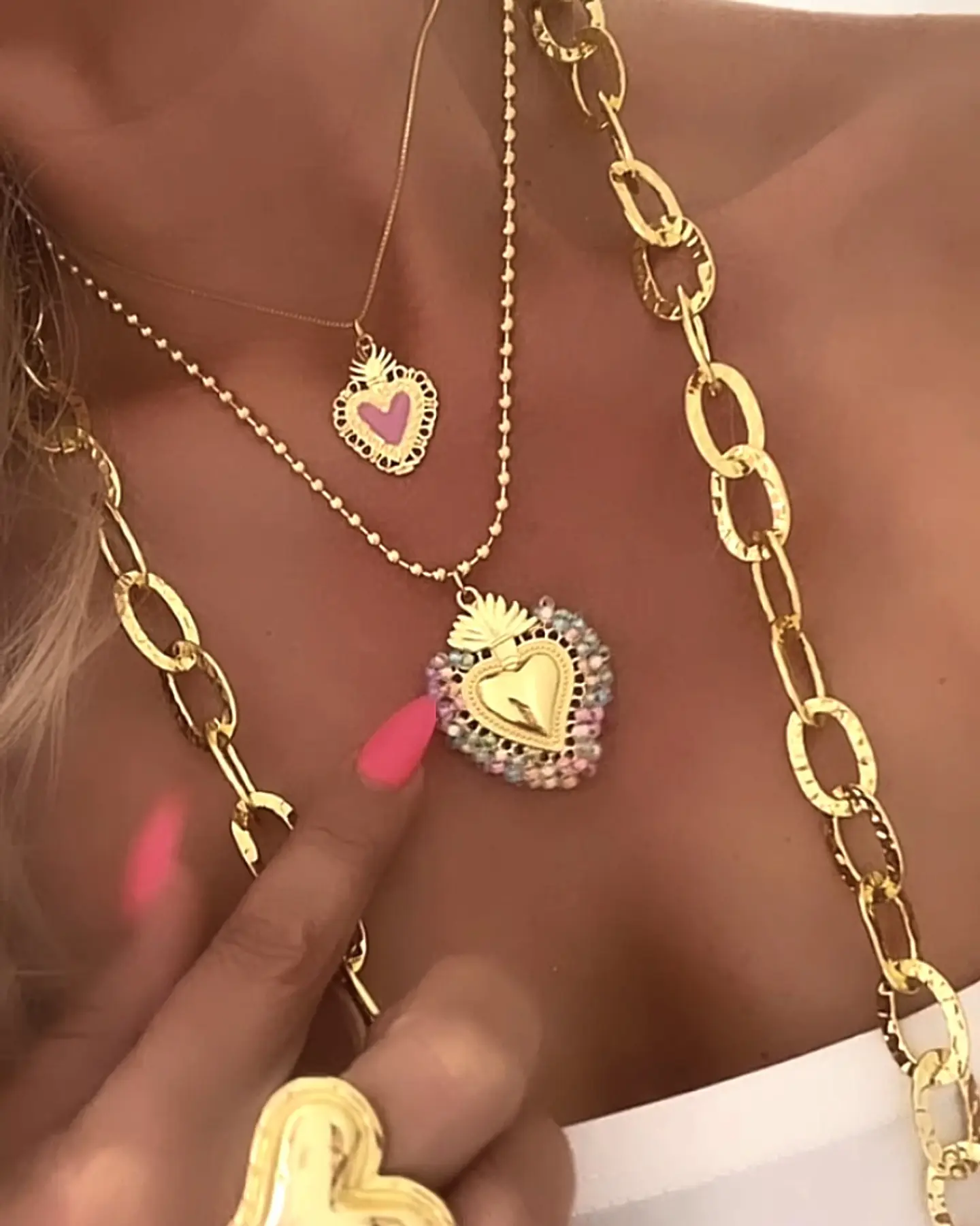 Collar Balines Corazón Sagrado Mostacillas Gold 2