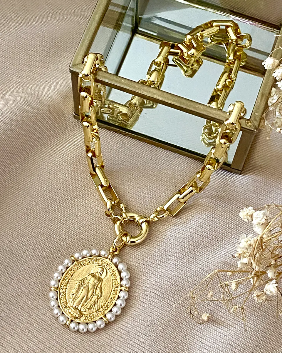 Collar Maxi Virgen Perlas con Eslabones macizos rectangulares 6