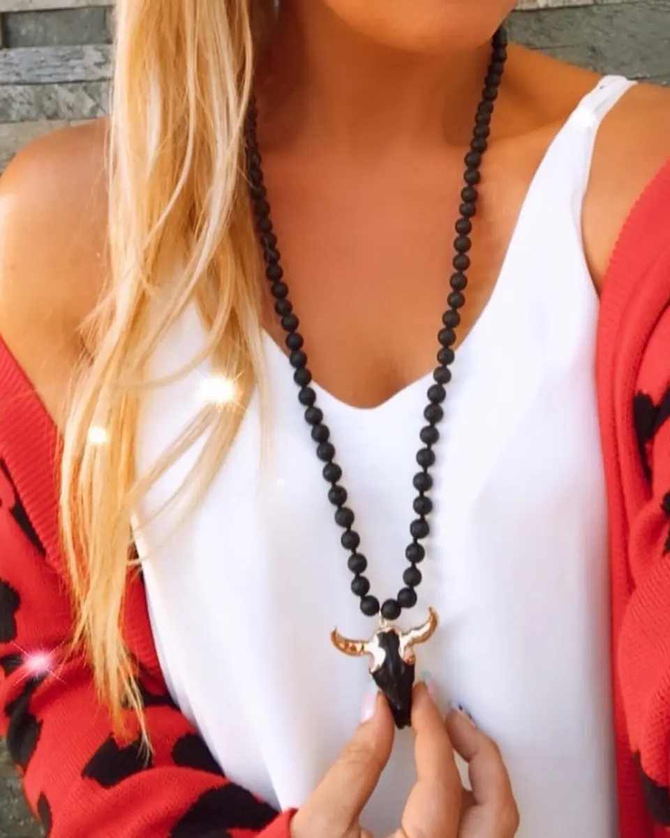 Collar XL Cabeza de Toro Black 1