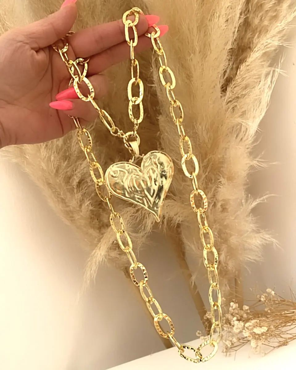 Collar XL maxi Corazon y eslabones martillados gold 5