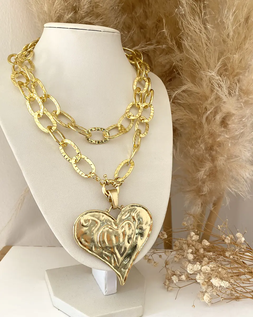 Collar XL maxi Corazon y eslabones martillados gold 8