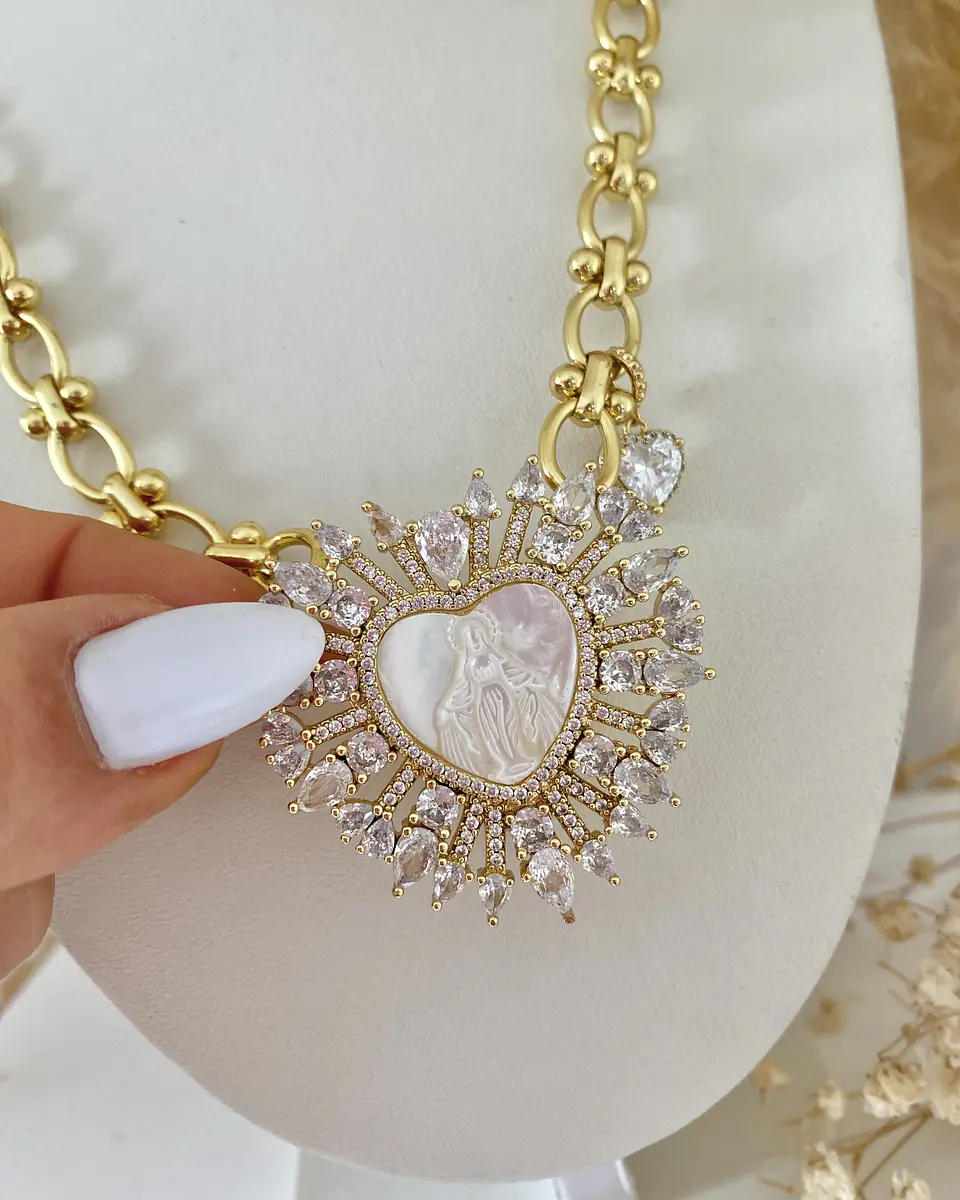 Collar maxi eslabones Corazón Virgen Nácar cristales gold 7