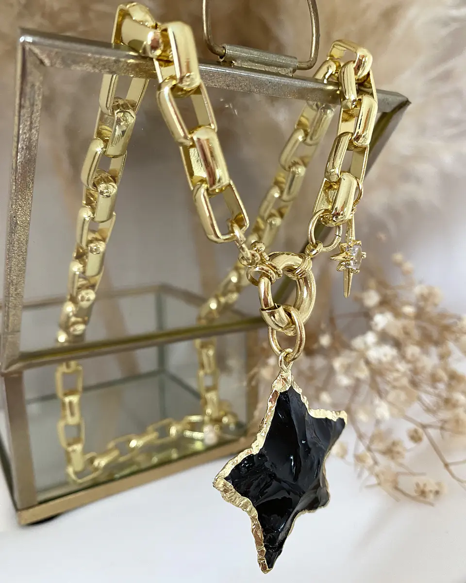 Collar Maxi Estrella Obsidiana Eslabones rectangulares gold  3