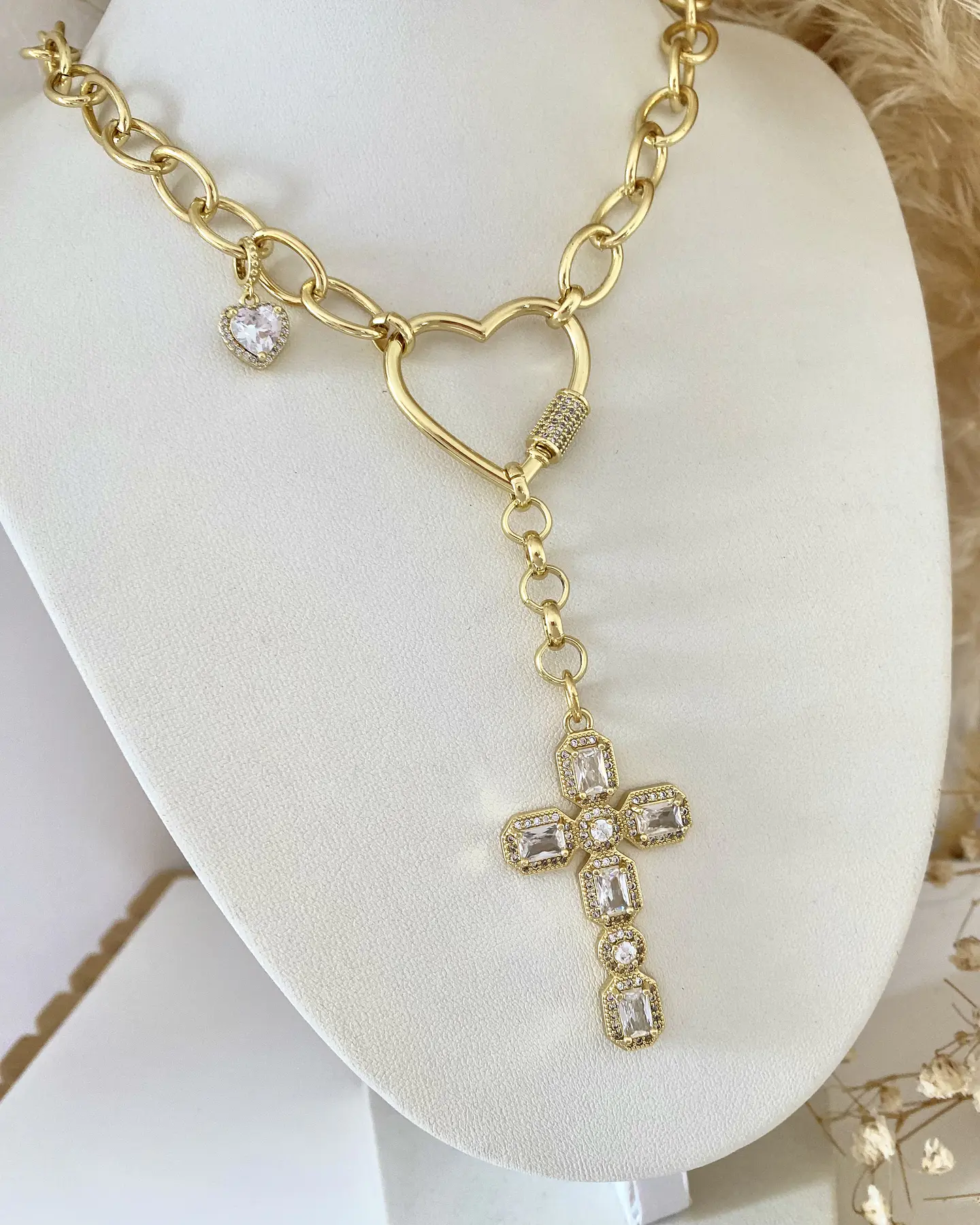 Collar Cruz Cristales conector Corazón gold  7