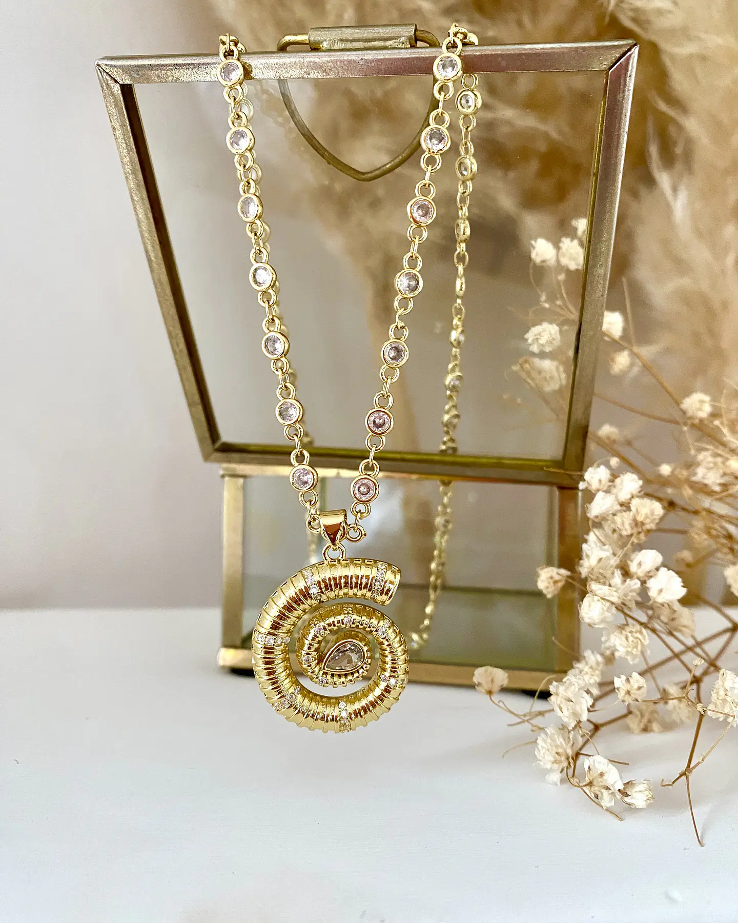 Collar Caracola con Cadena Circones Gold 3