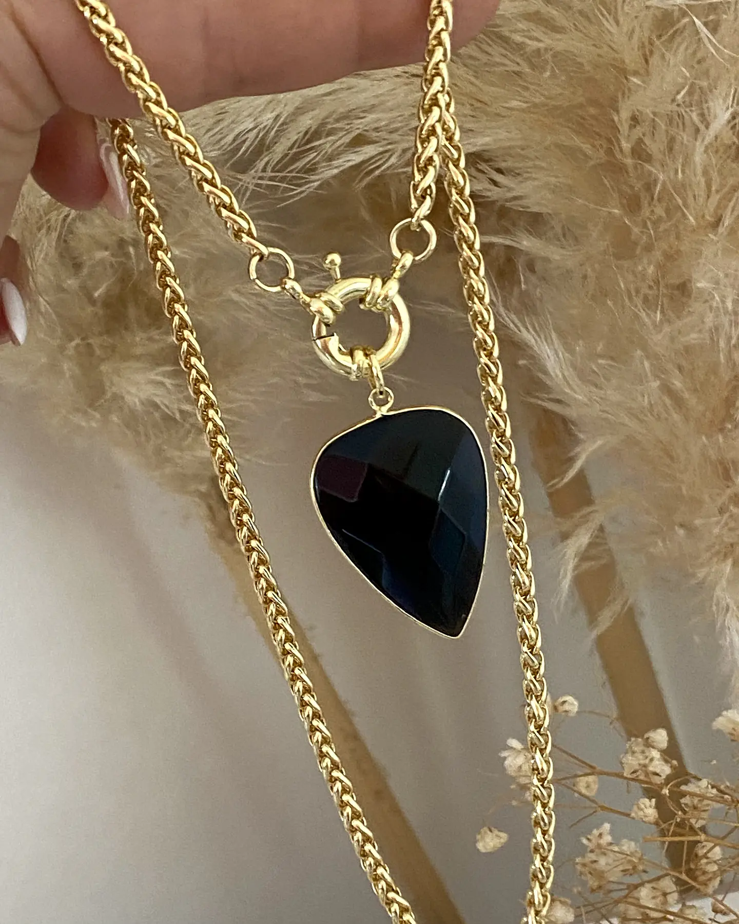 Collar Gota Onyx facetado gold 2