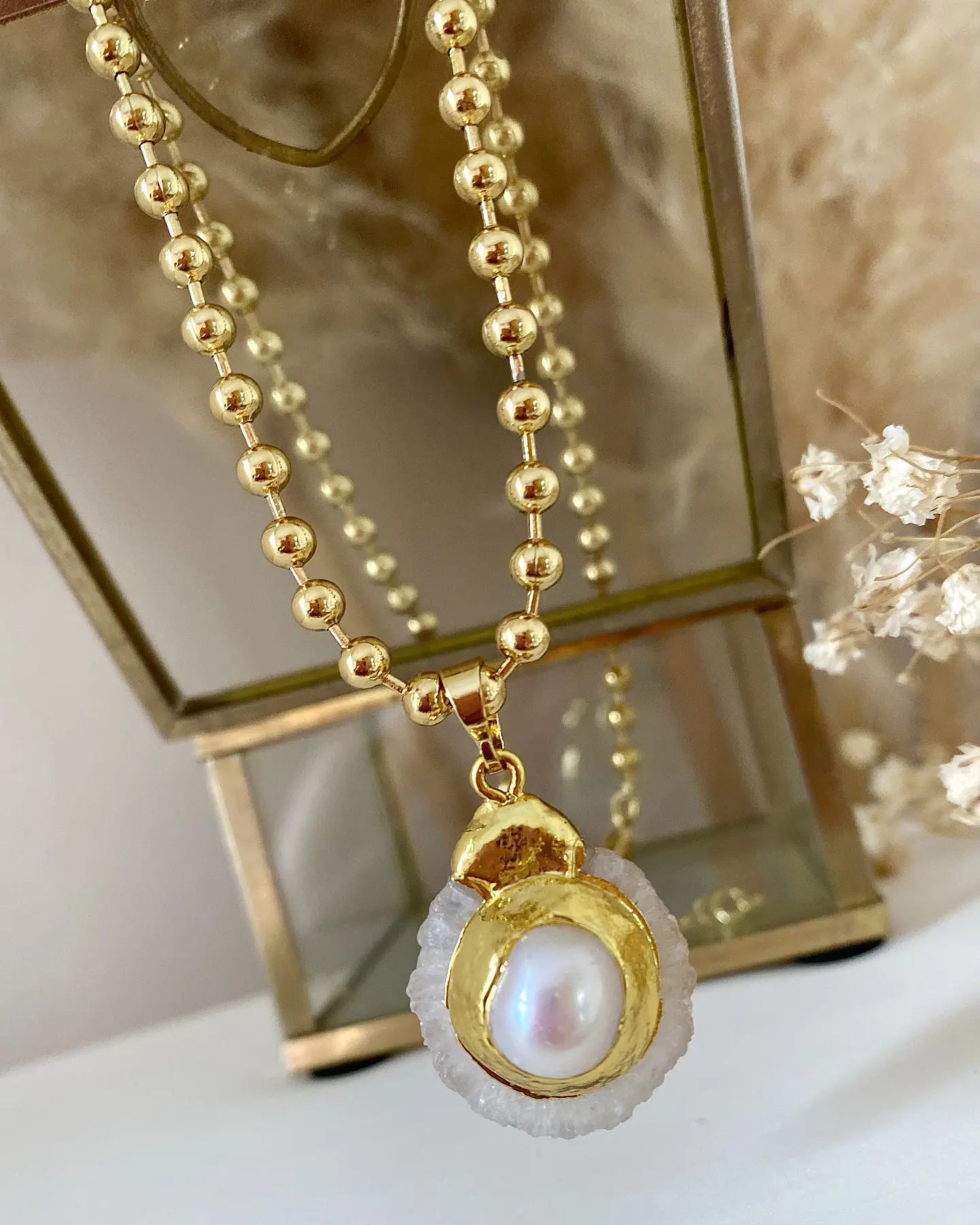 Collar balines dije Cuarzo Perla gold 1