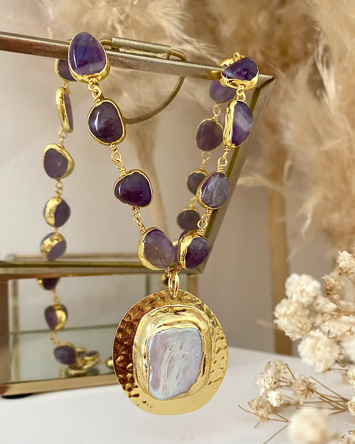 Collar Amatistas Pulidas Medallón Perla Gold 5