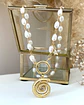 Collar Caracola Perlas de Río Gold  - Miniatura 9