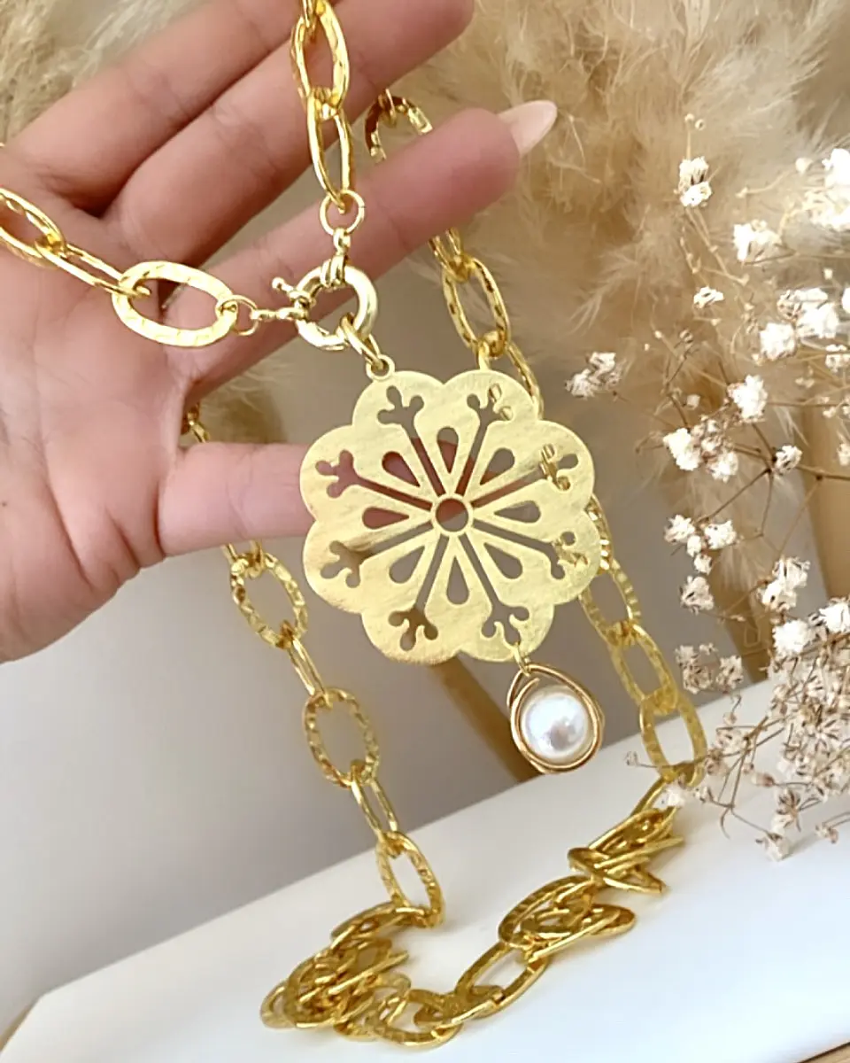 Collar XL Maxi Mandala Perla eslabones martillados gold 2