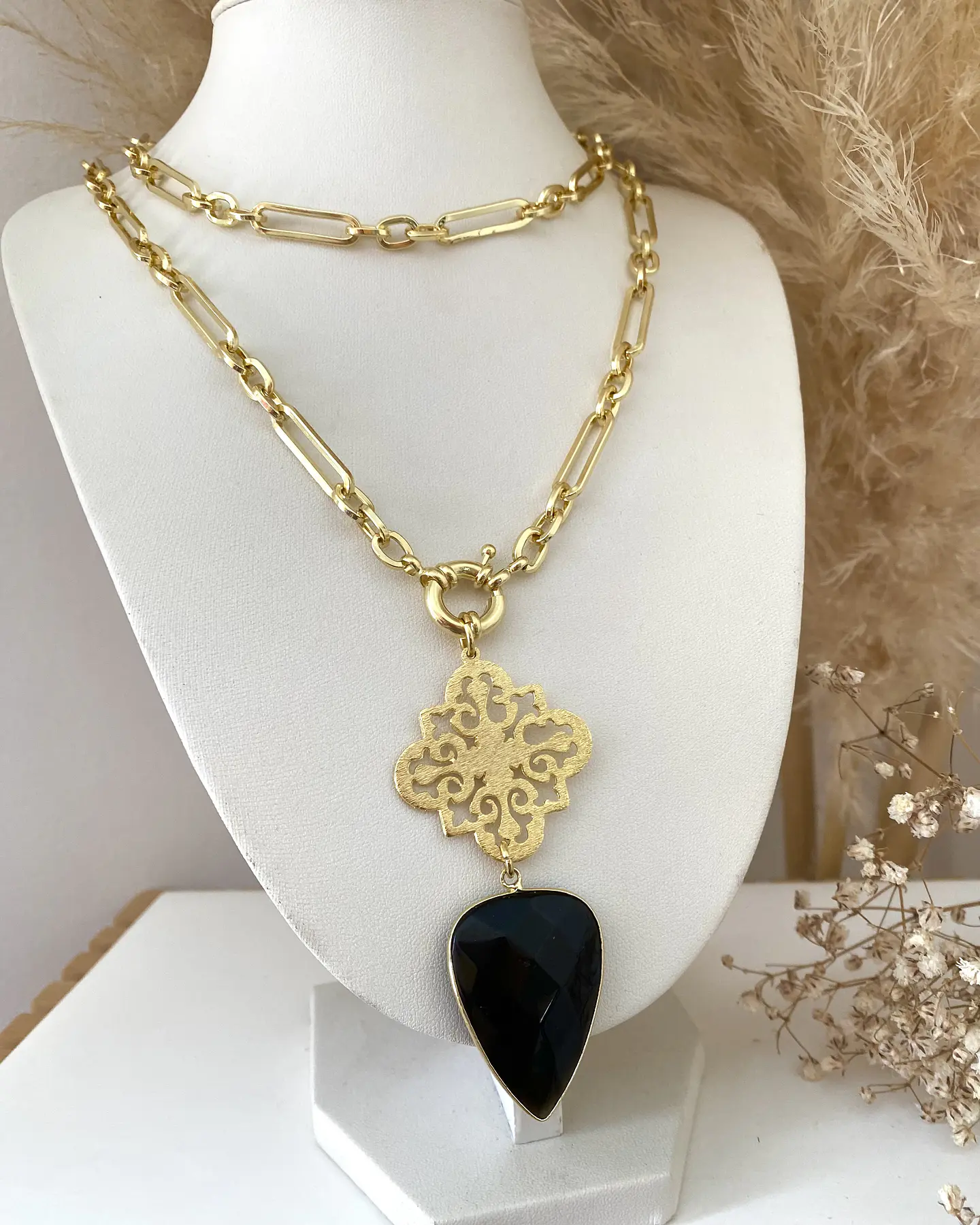 Collar XL Mandala y Onyx Gold 3