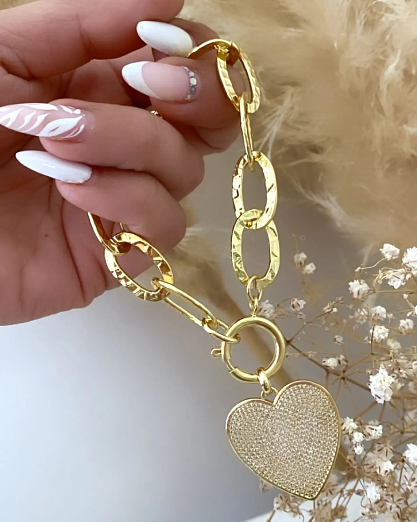 Pulsera Maxi eslabones Martillados Corazon full circones Gold 5