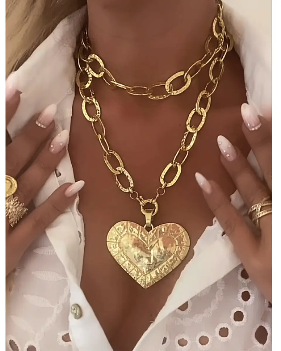 Collar XL maxi Corazon Lía  eslabones martillados gold 2