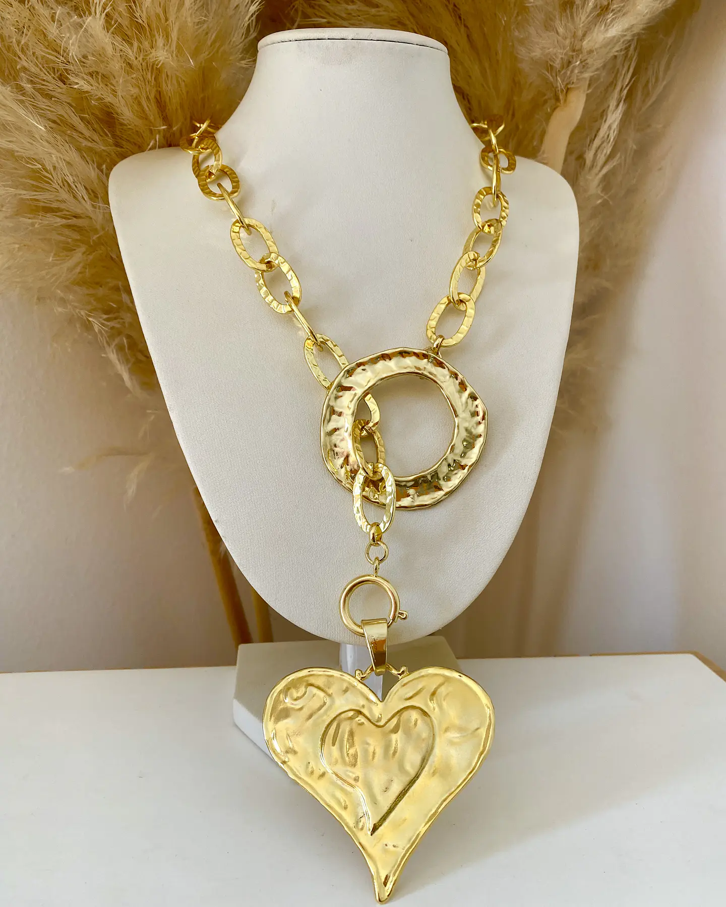 Collar Maxi Corazon Entrelazado con Maxi Conector Circulo 2
