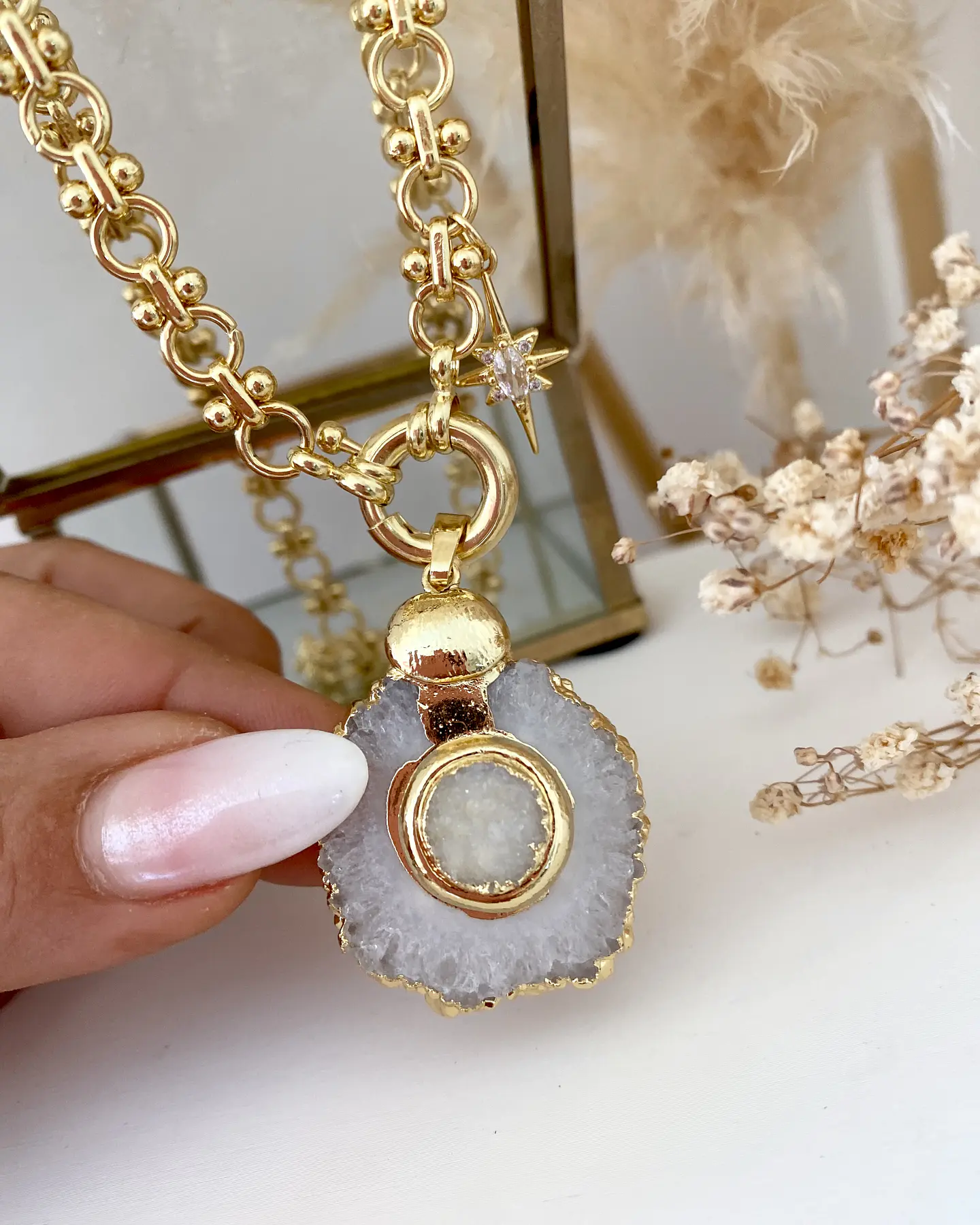 Collar Cuarzo Drusa Punto de luz gold 3