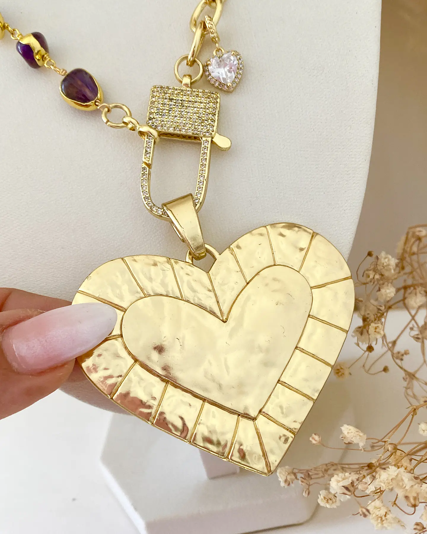 Collar XL Maxi Corazon Macizo Amatistas Gold 3