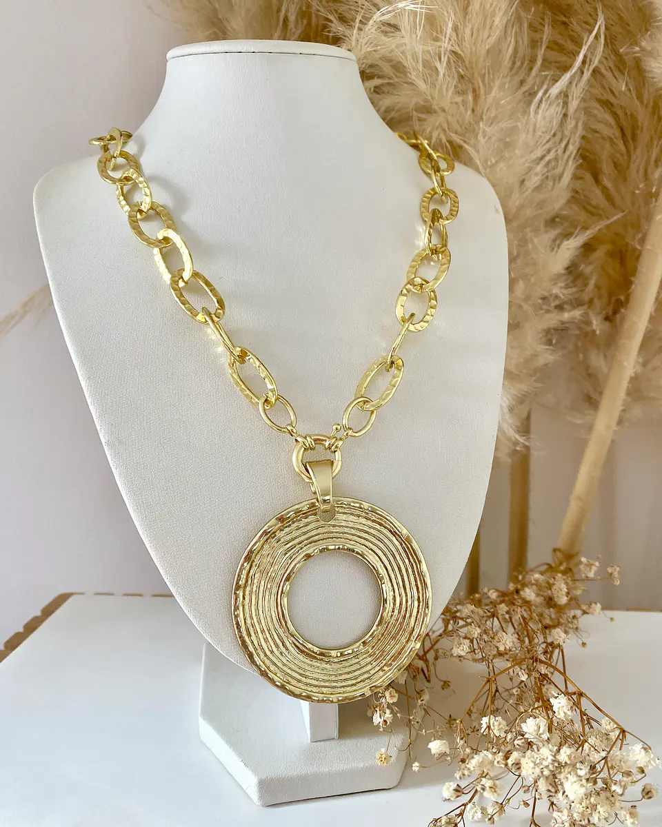 Collar Maxi Medallón Círculo Silueta maxi eslabones martillados gold 5