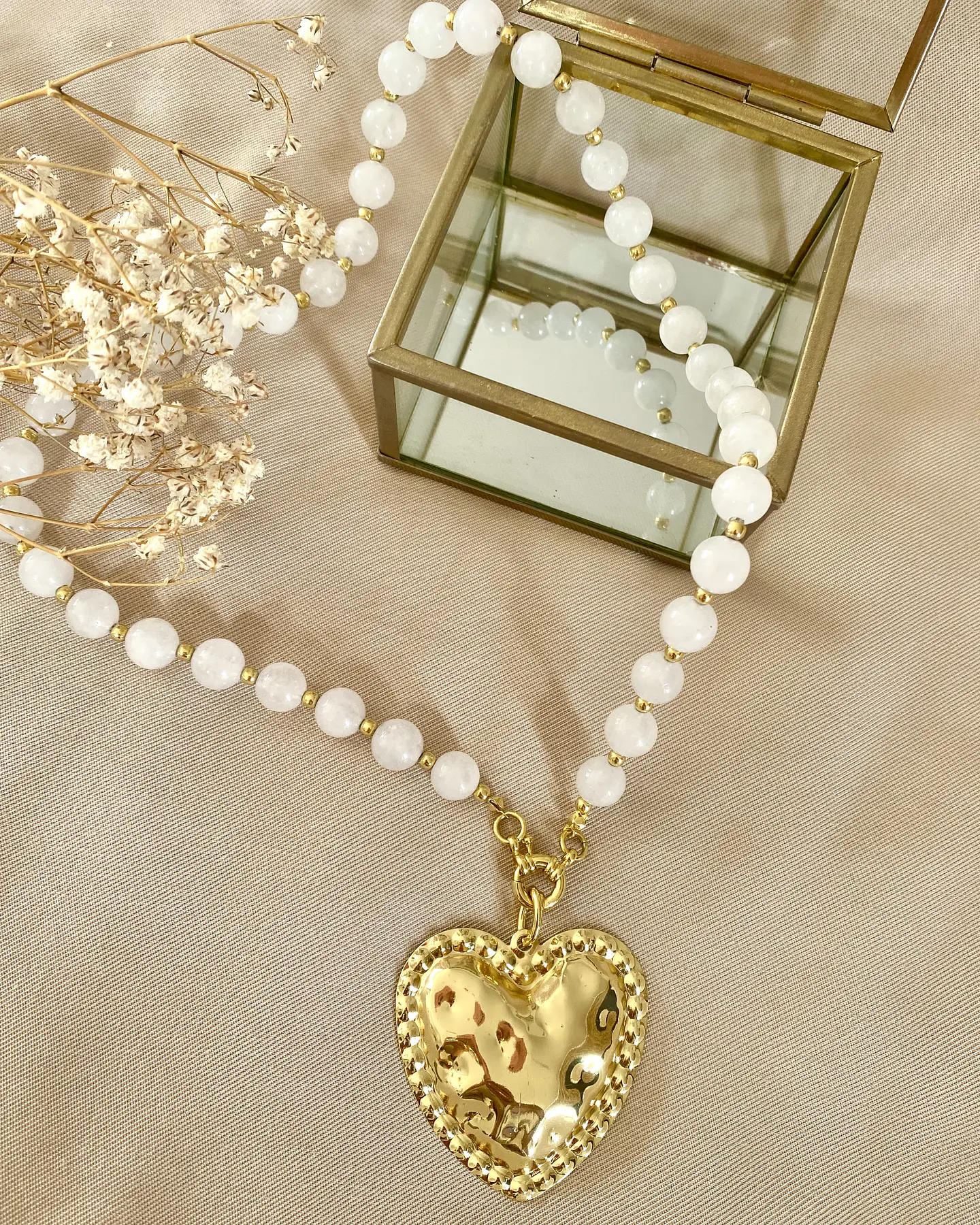 Collar Maxi Corazón Martillado Cuarzo Cristal Gold 2