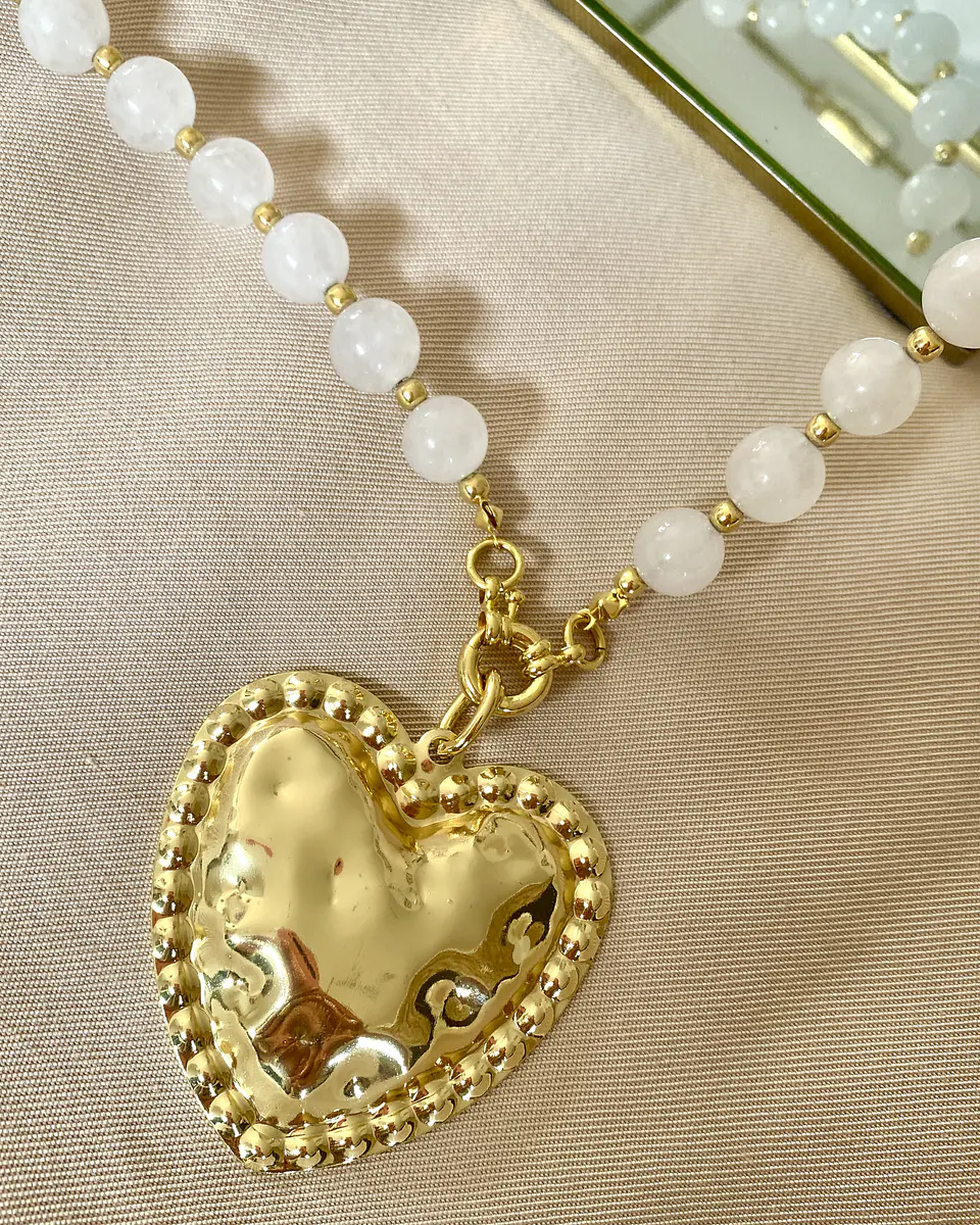 Collar Maxi Corazón Martillado Cuarzo Cristal Gold 3