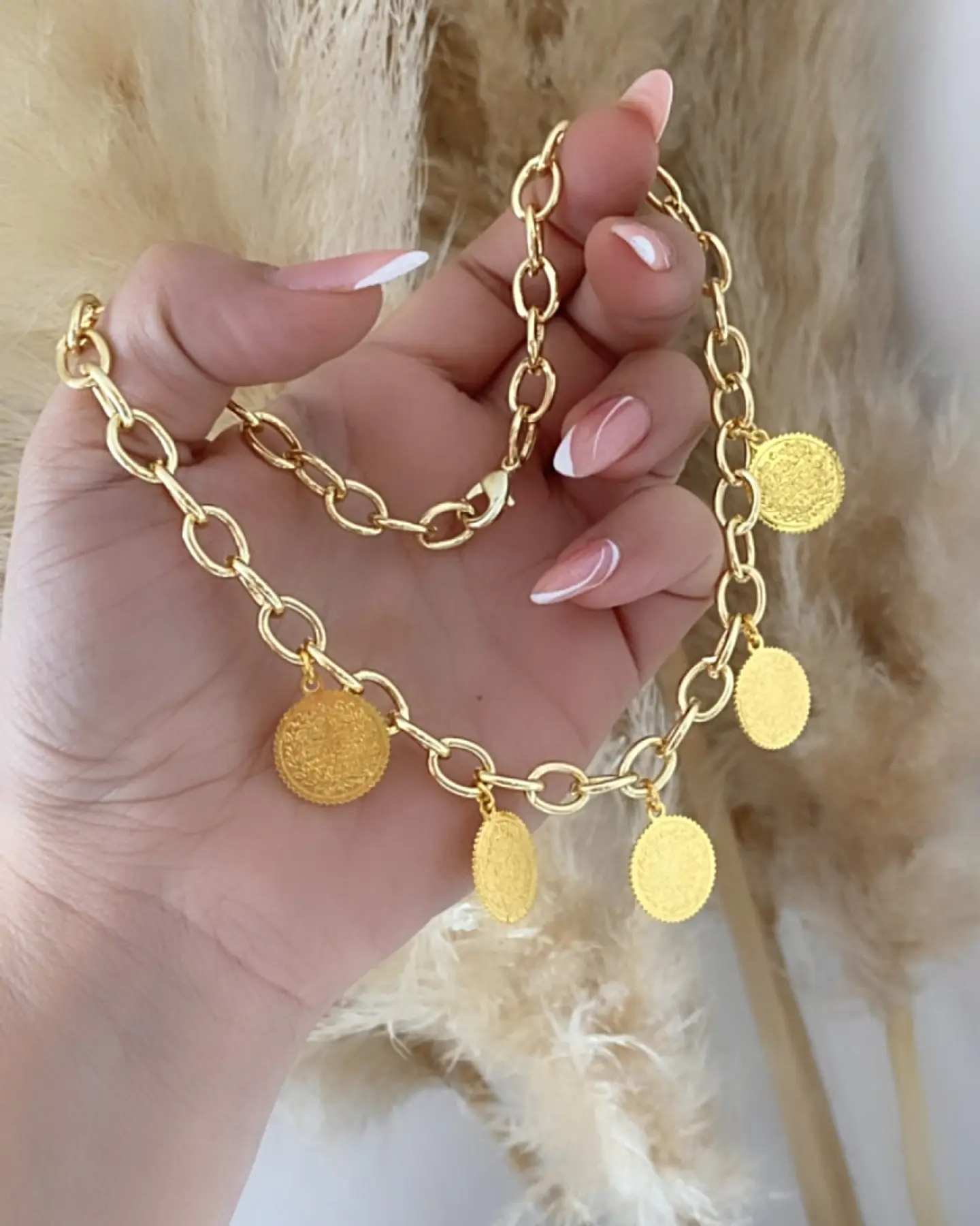 Collar Choker Monedas eslabones ovalados gold 1