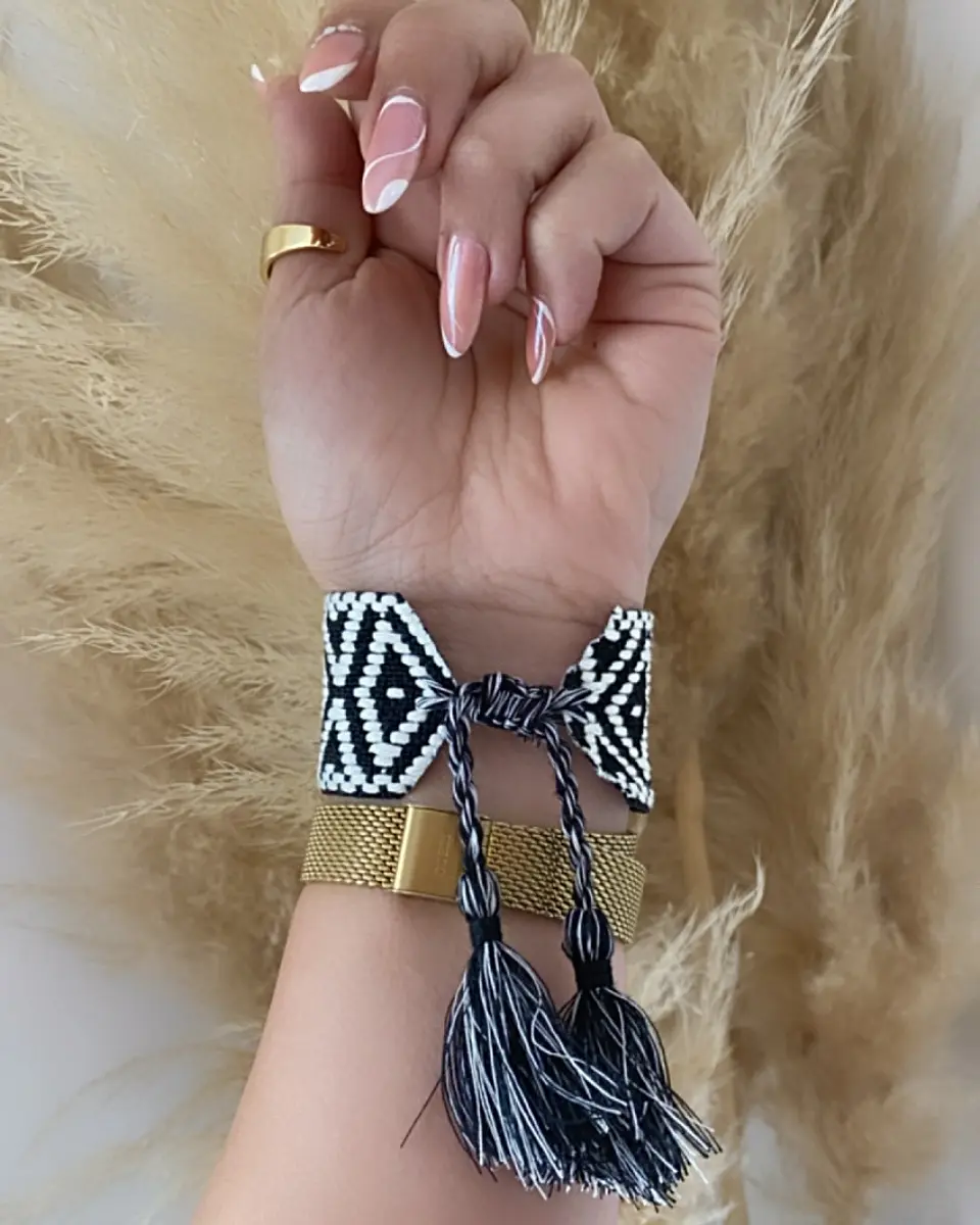 Pulsera Boho Tejida Ajustable 4