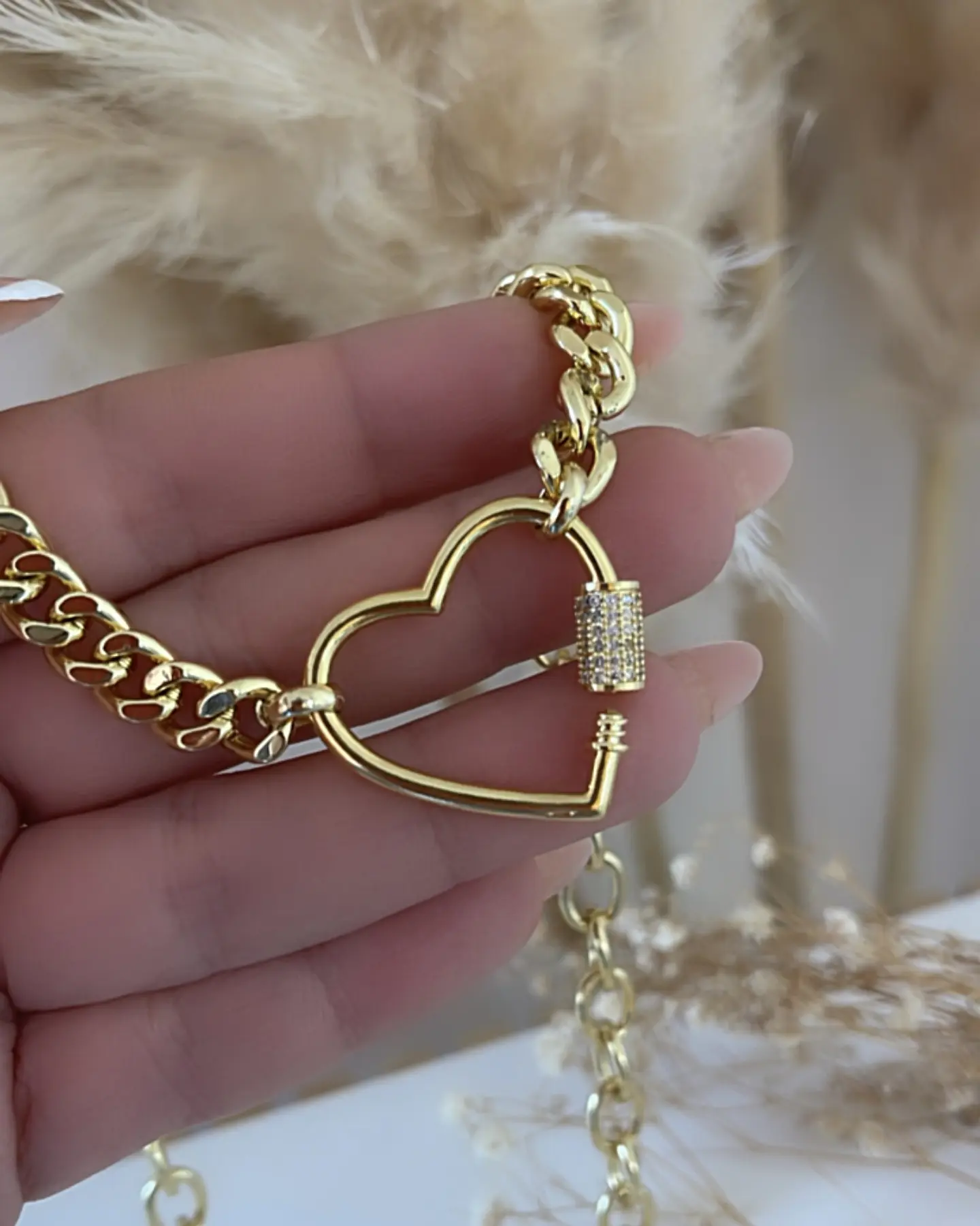 Collar Mariana Conector Corazón Multidije Gold  6