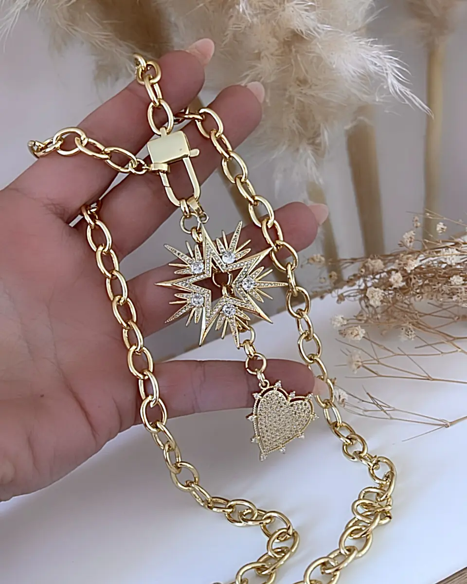 Collar Maxi Estrella de 10 puntas Cristales y Charm Corazón gold 2
