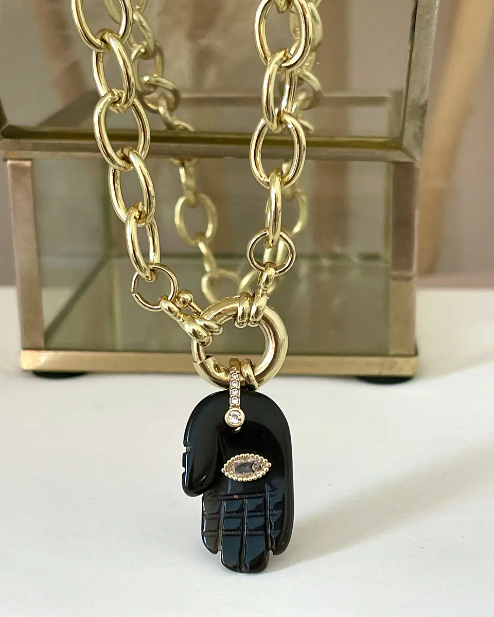 Collar Mano de Fátima Obsidiana Gold 3