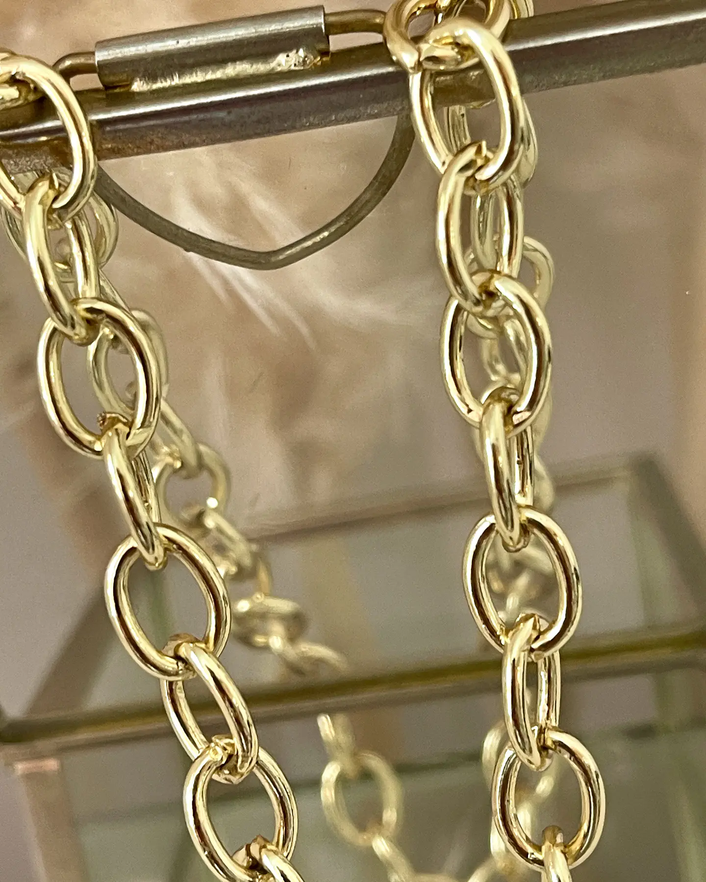 Collar Mano de Fátima Obsidiana Gold 8