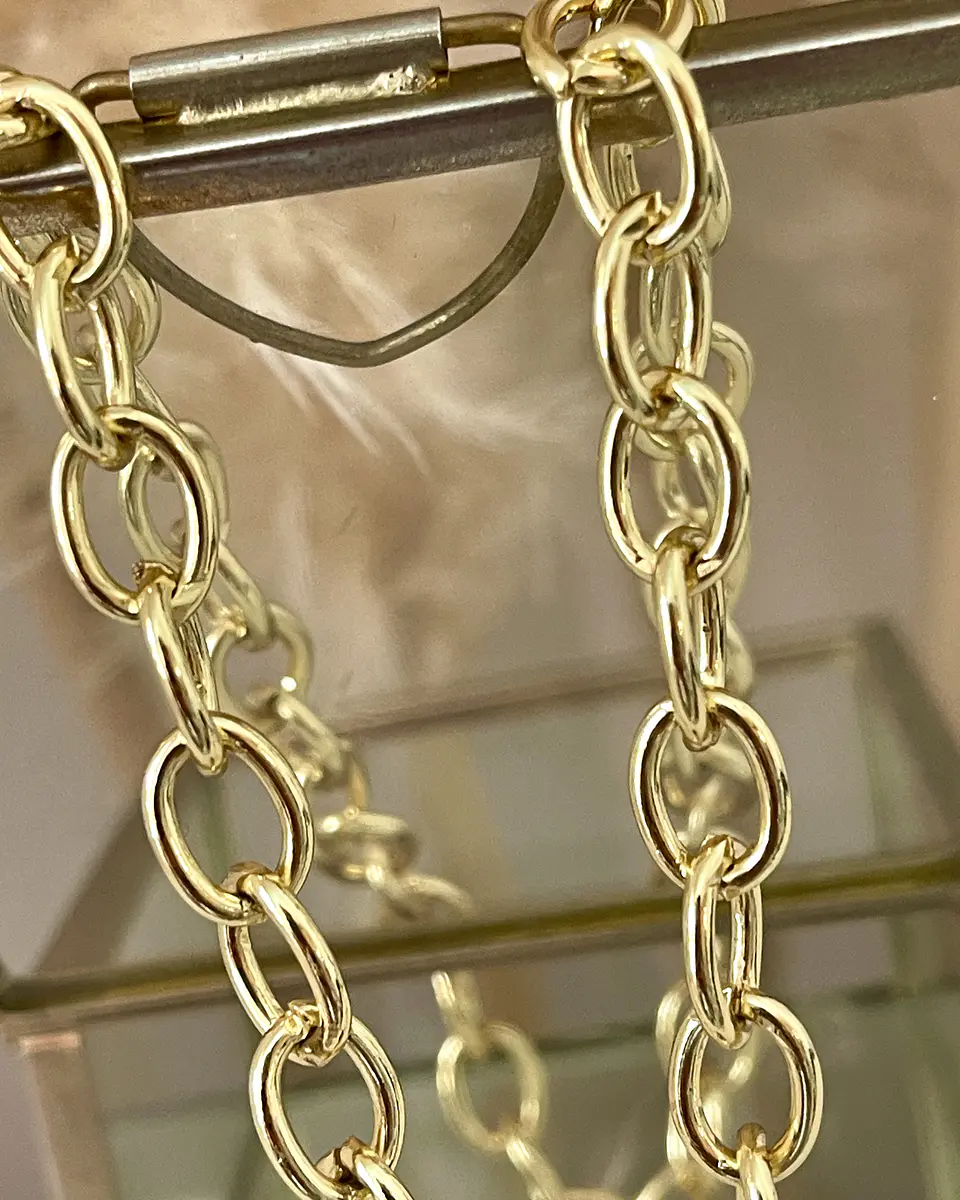 Collar Mano de Fátima Obsidiana Gold 8