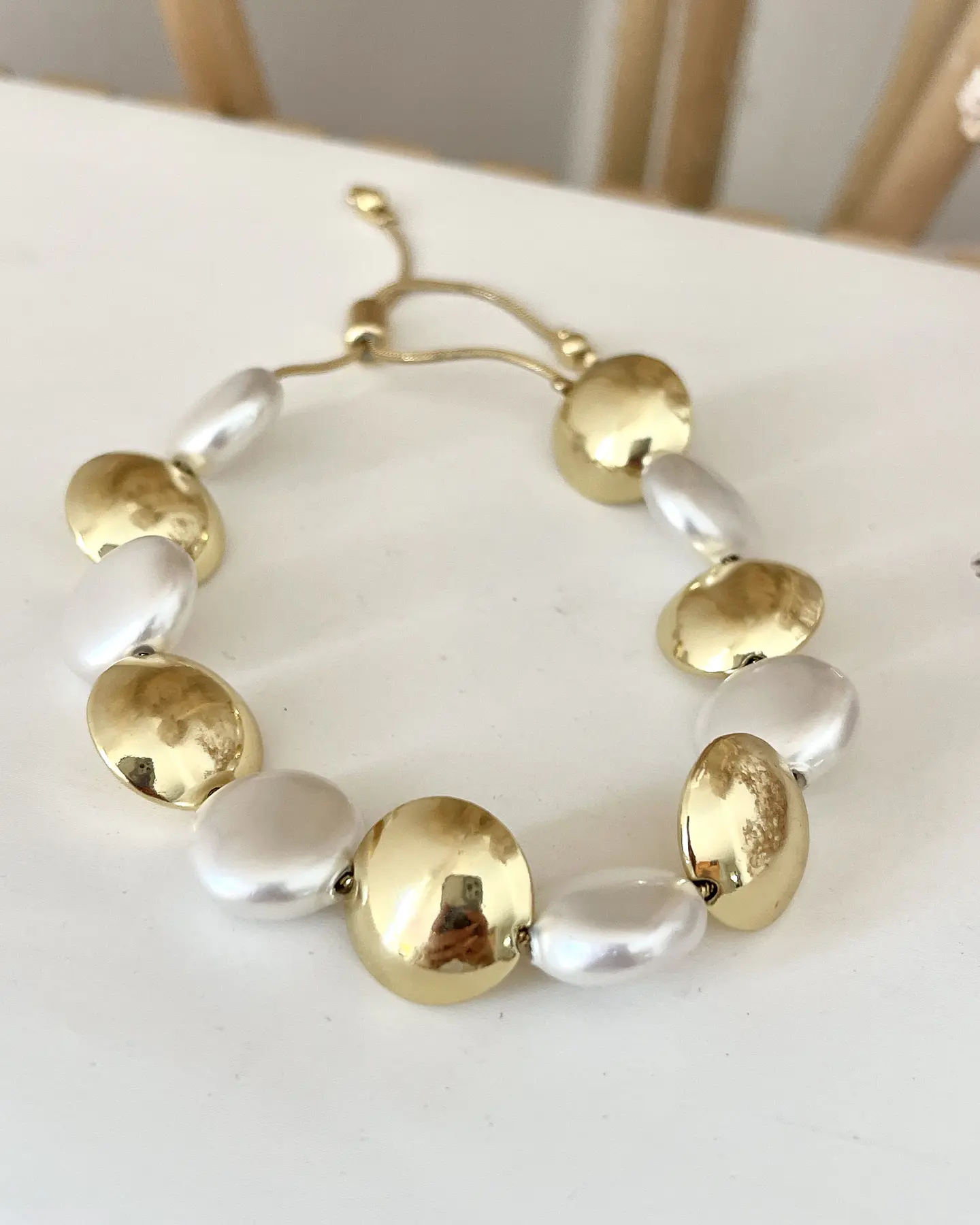 Pulsera Maxi Perlas y Balines Aplanados Gold 2