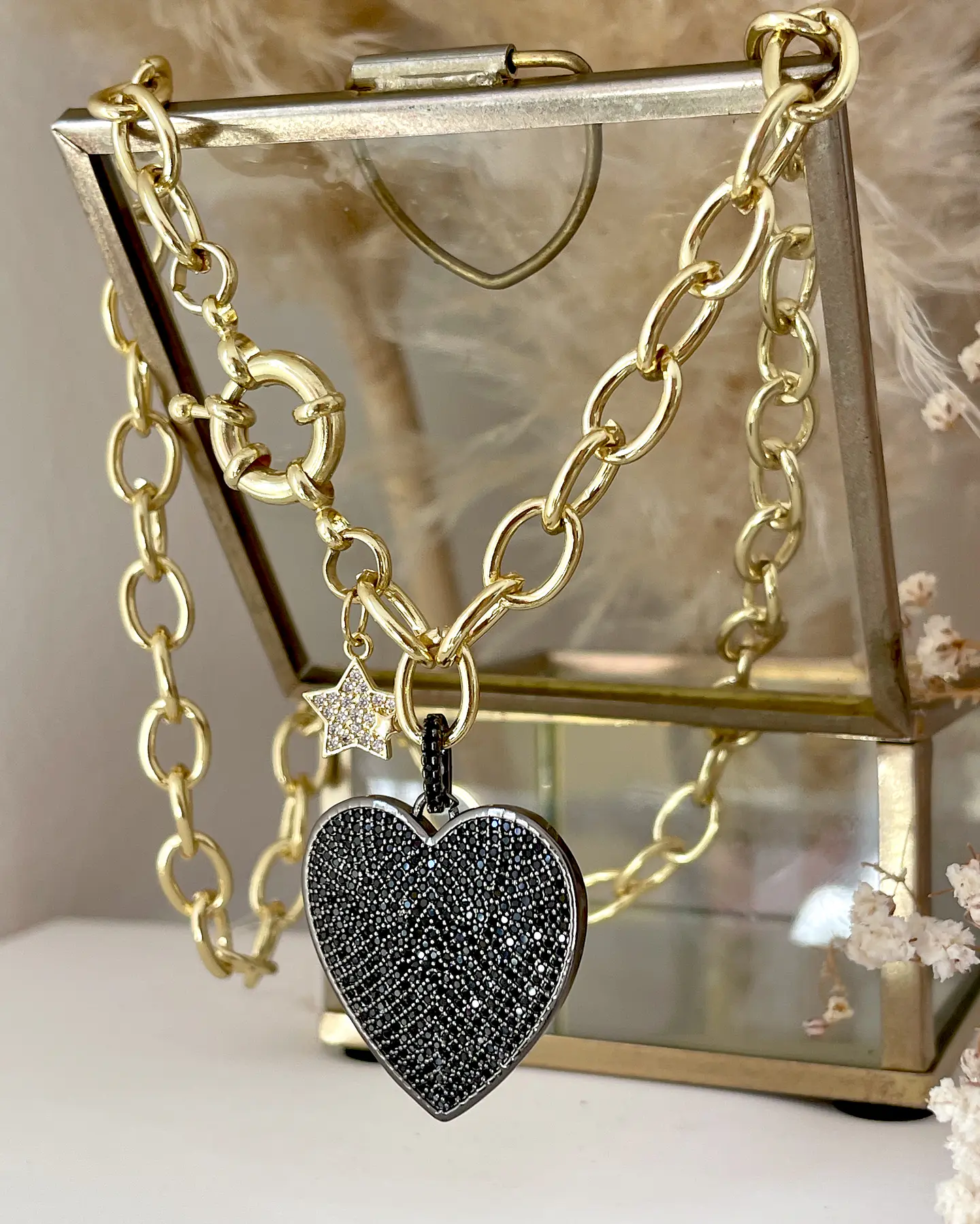 Collar Maxi Corazón Black Circones gold 2