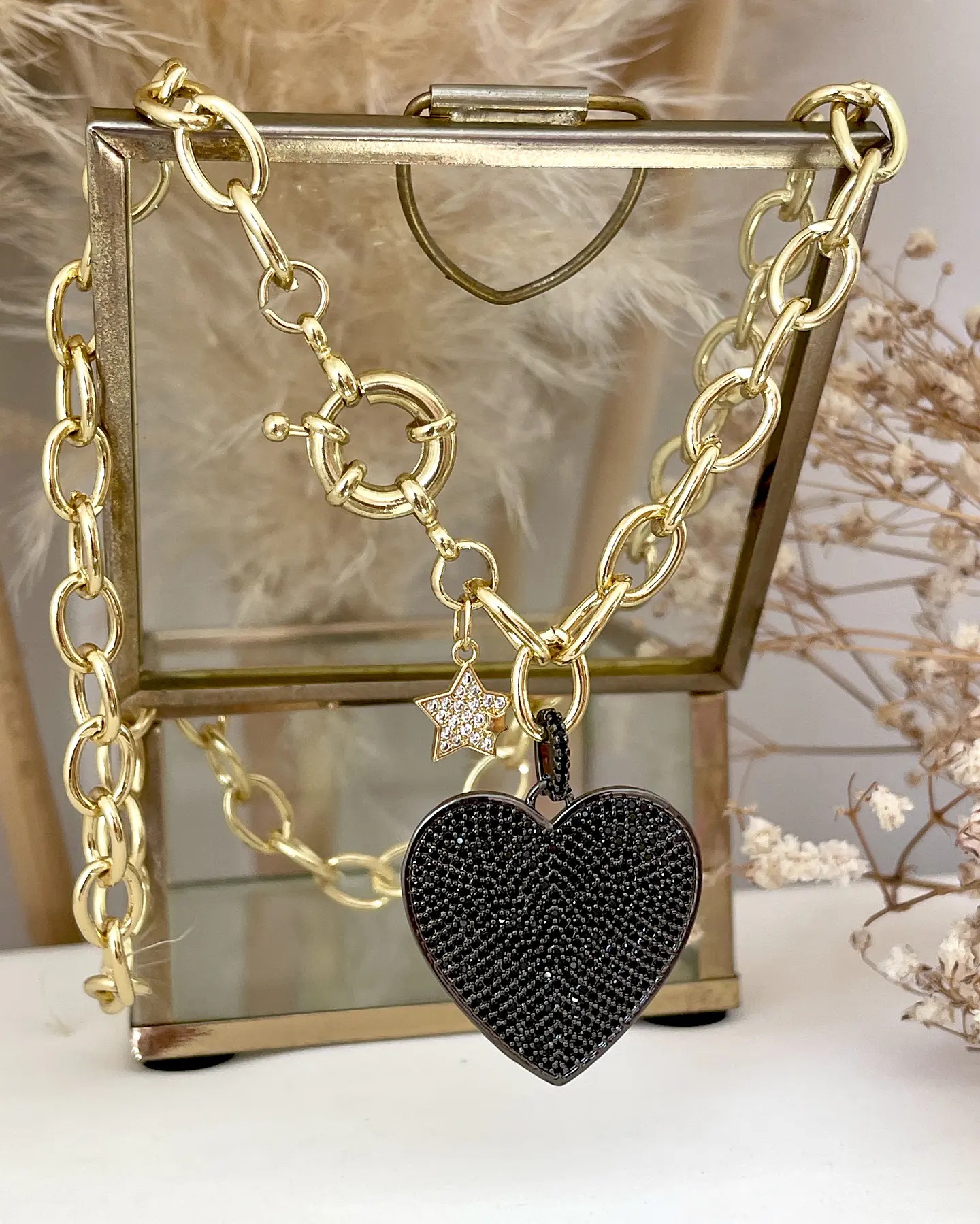 Collar Maxi Corazón Black Circones gold 3