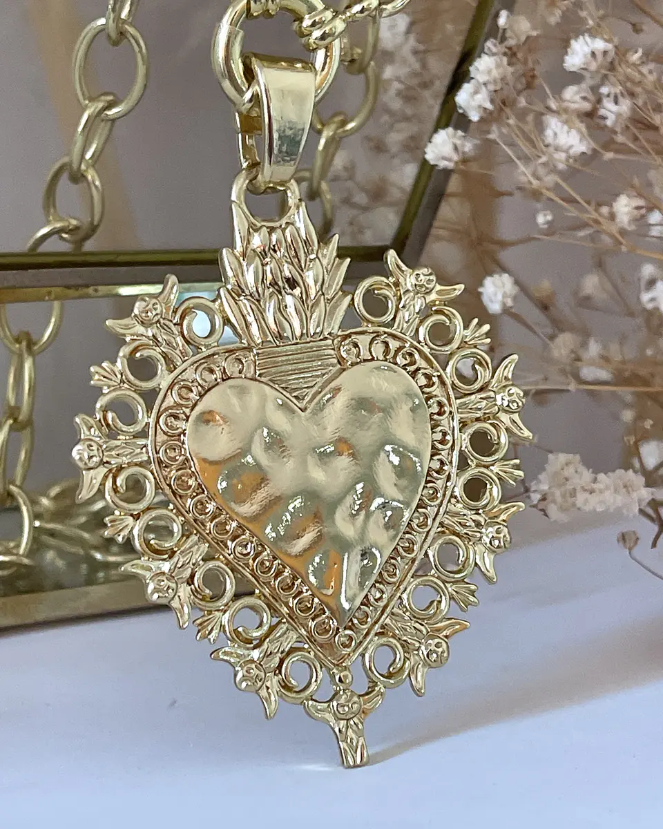 Collar XL Maxi Corazon Barroco Punto luz Gold 6