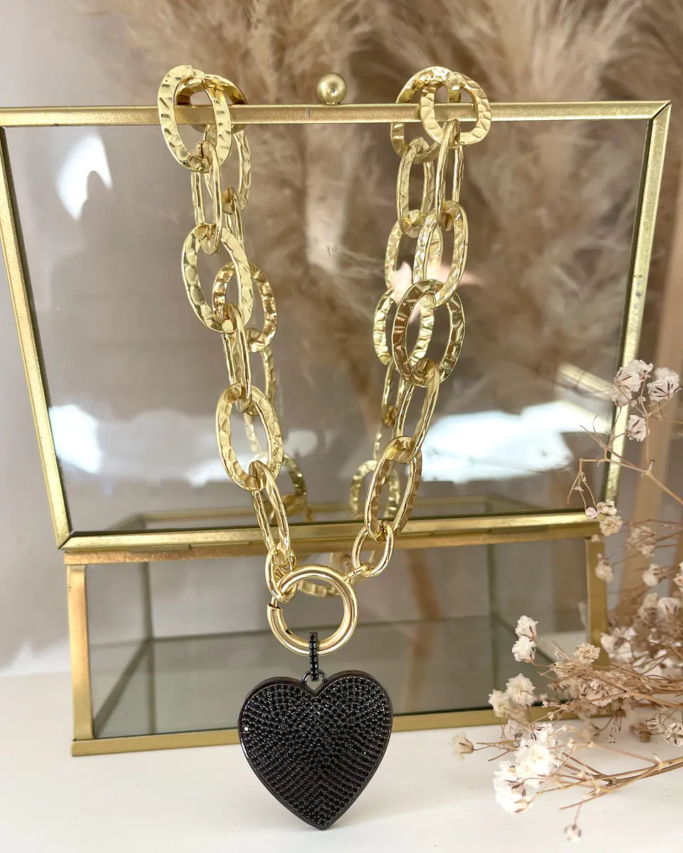 Collar Maxi eslabones Martillados Corazon Black circones 3