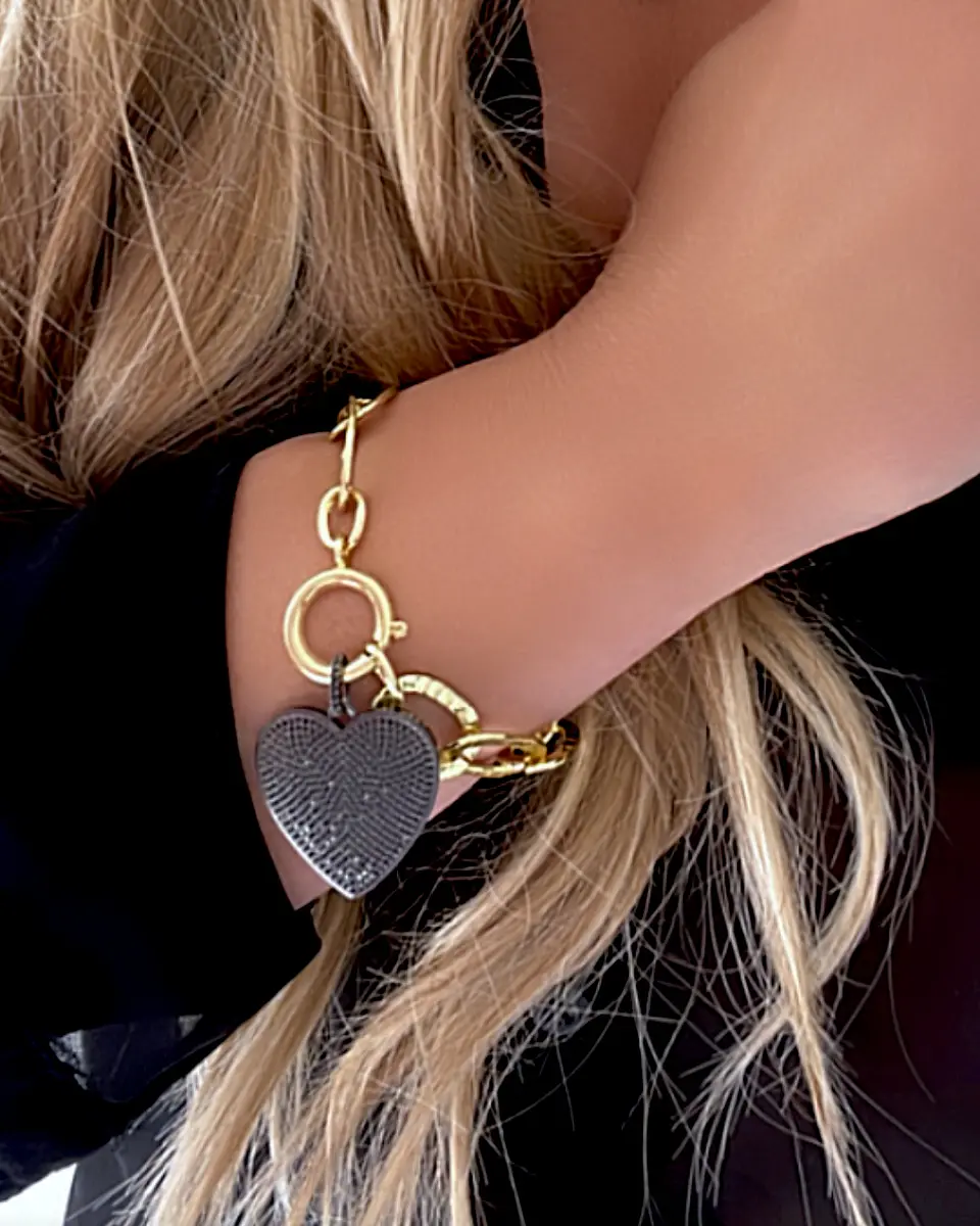 Pulsera Maxi eslabones Martillados Corazon Black full circones  1