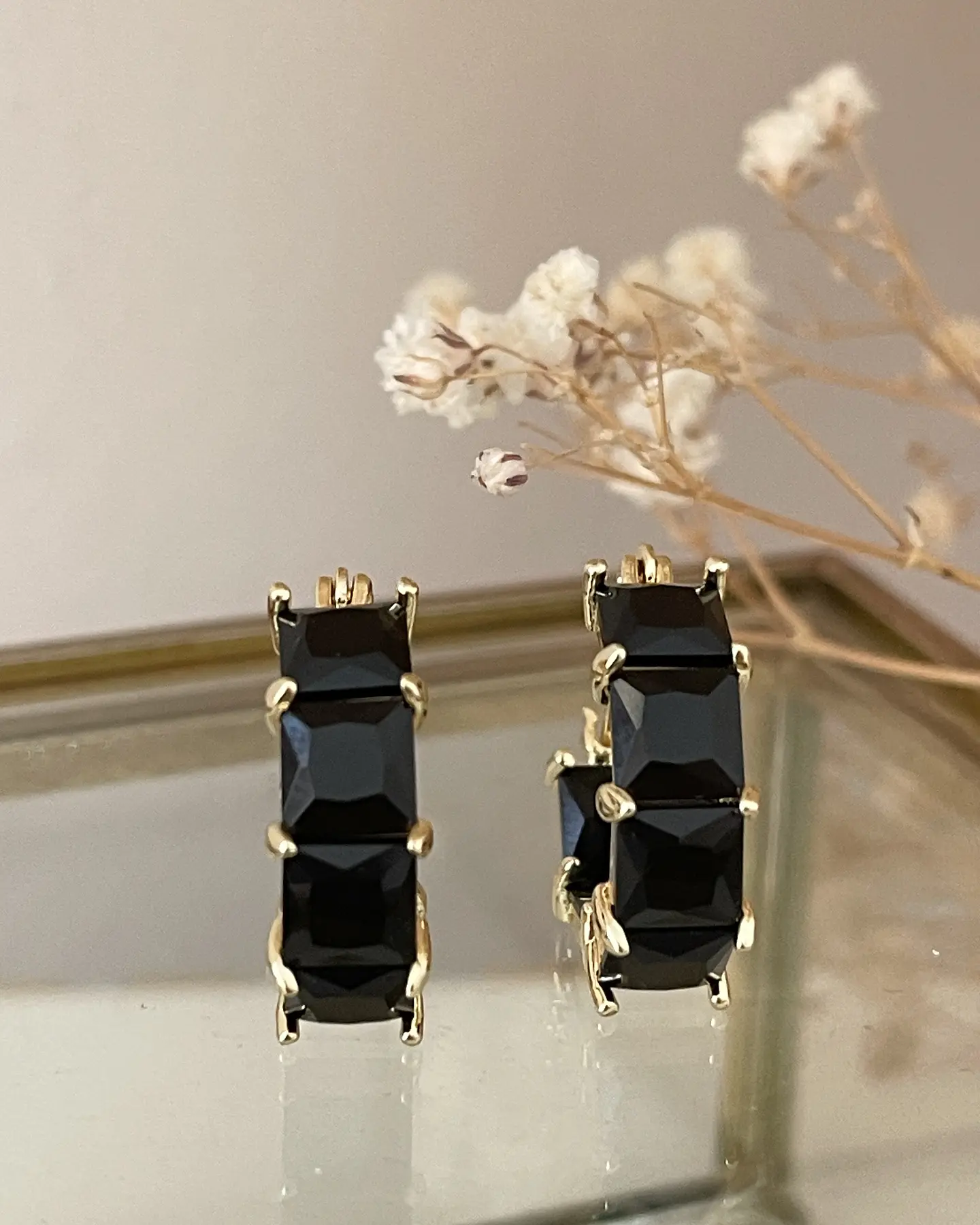 Aros Circones Facetados Black Gold  4