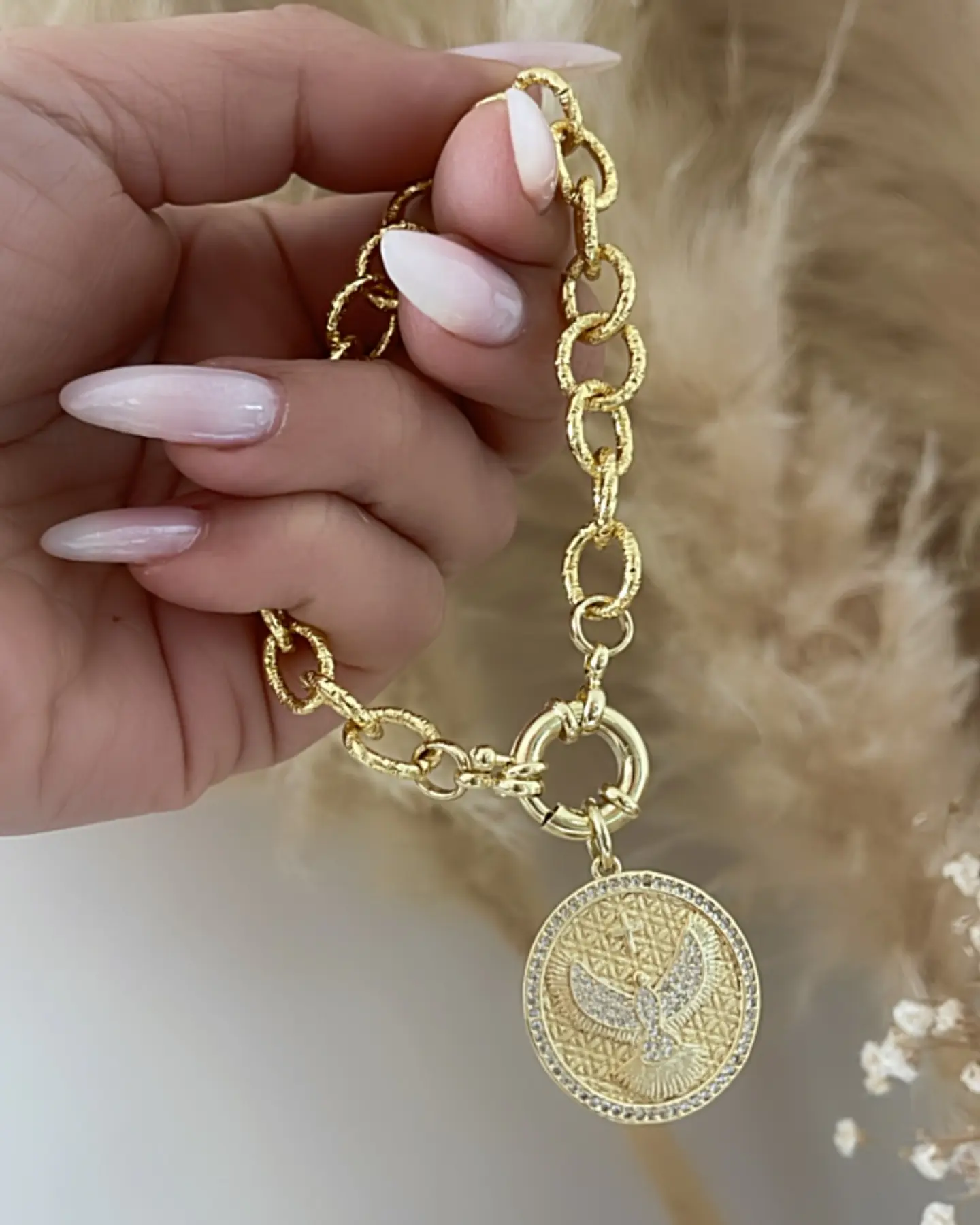 Pulsera Medalla Fénix Circones gold  1